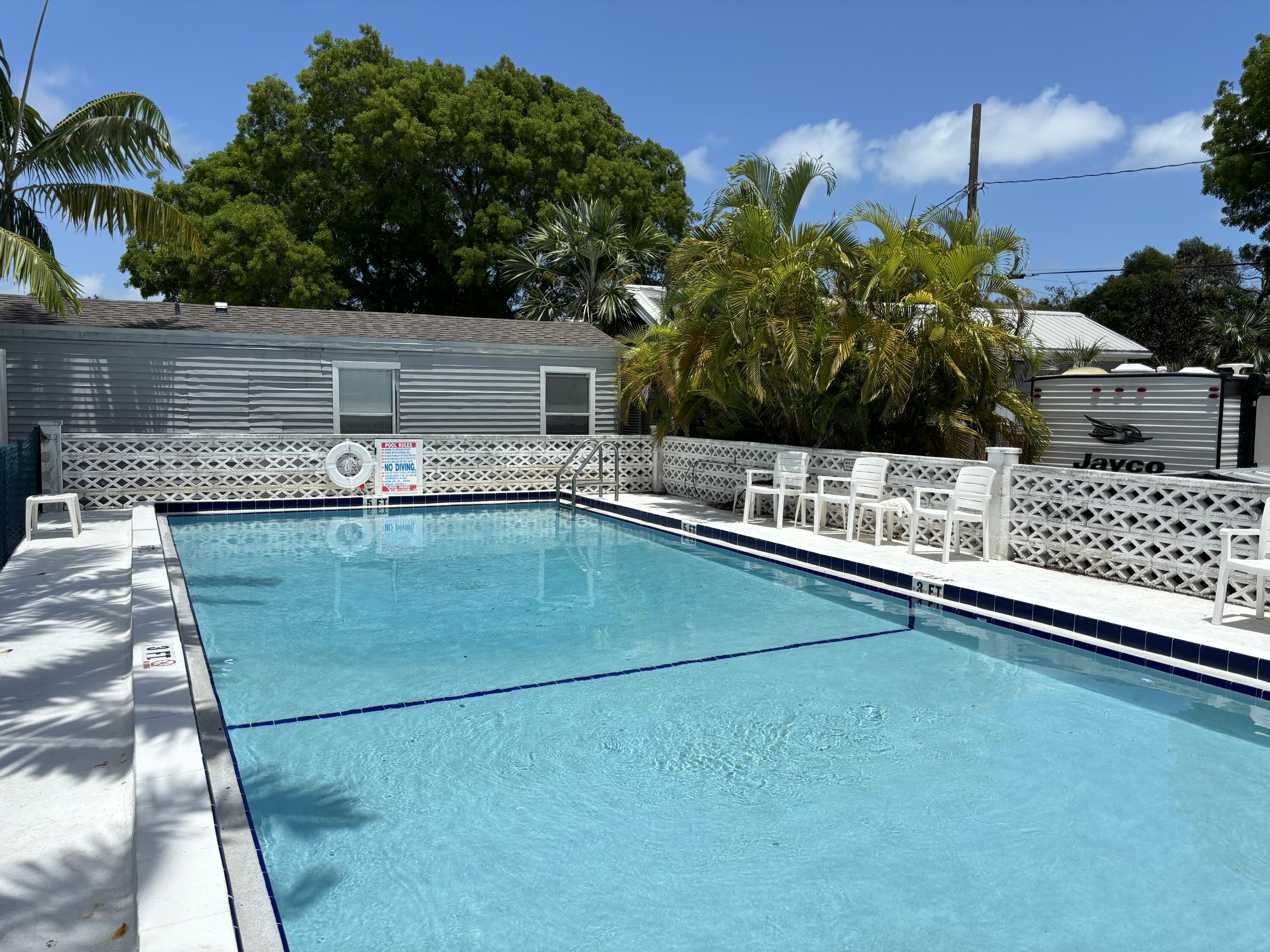 29859 Overseas Highway 27 Property Photo 13