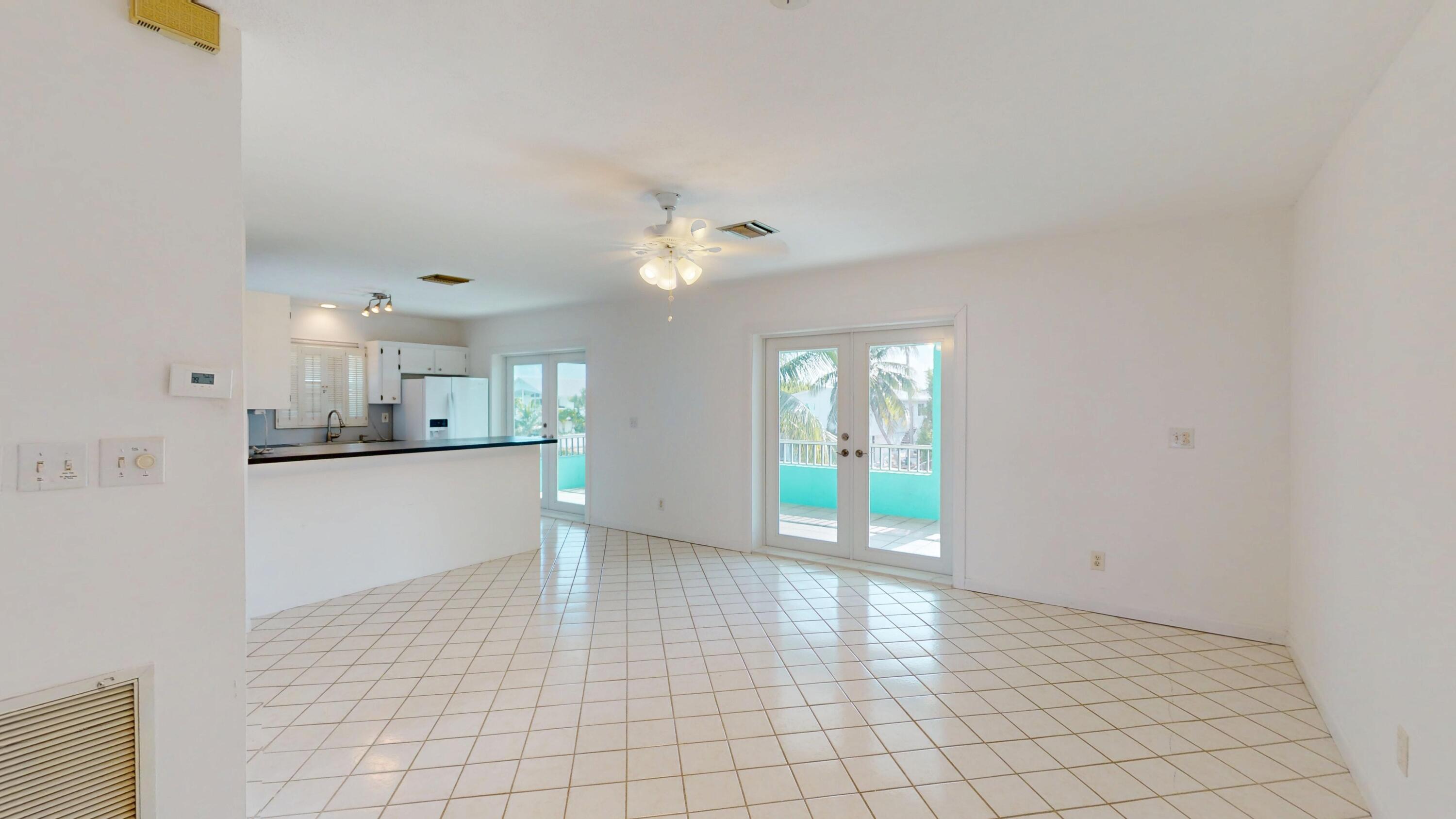 486 S Airport Drive Property Photo 10
