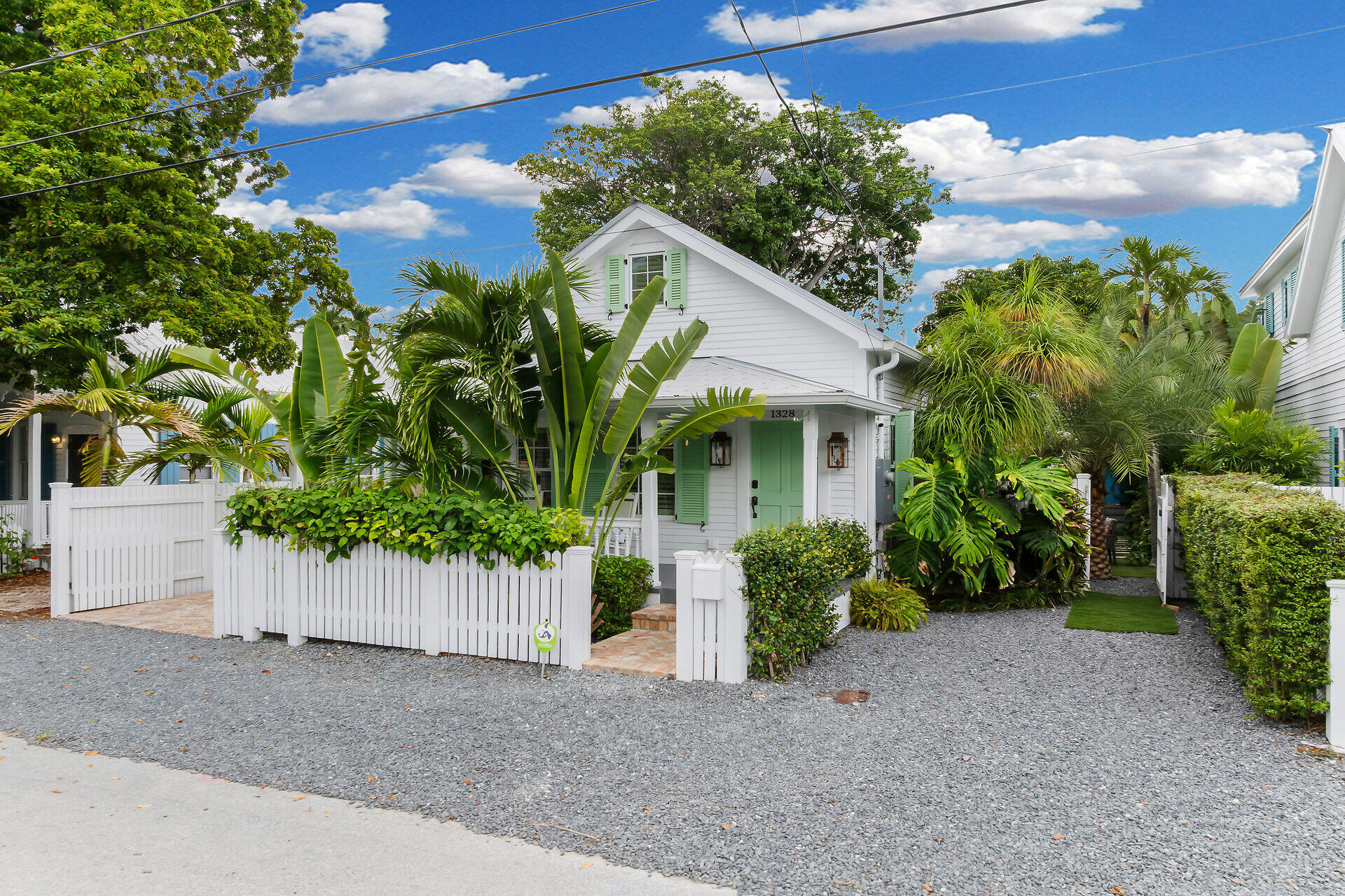 1328 Duncan Street Property Photo 1