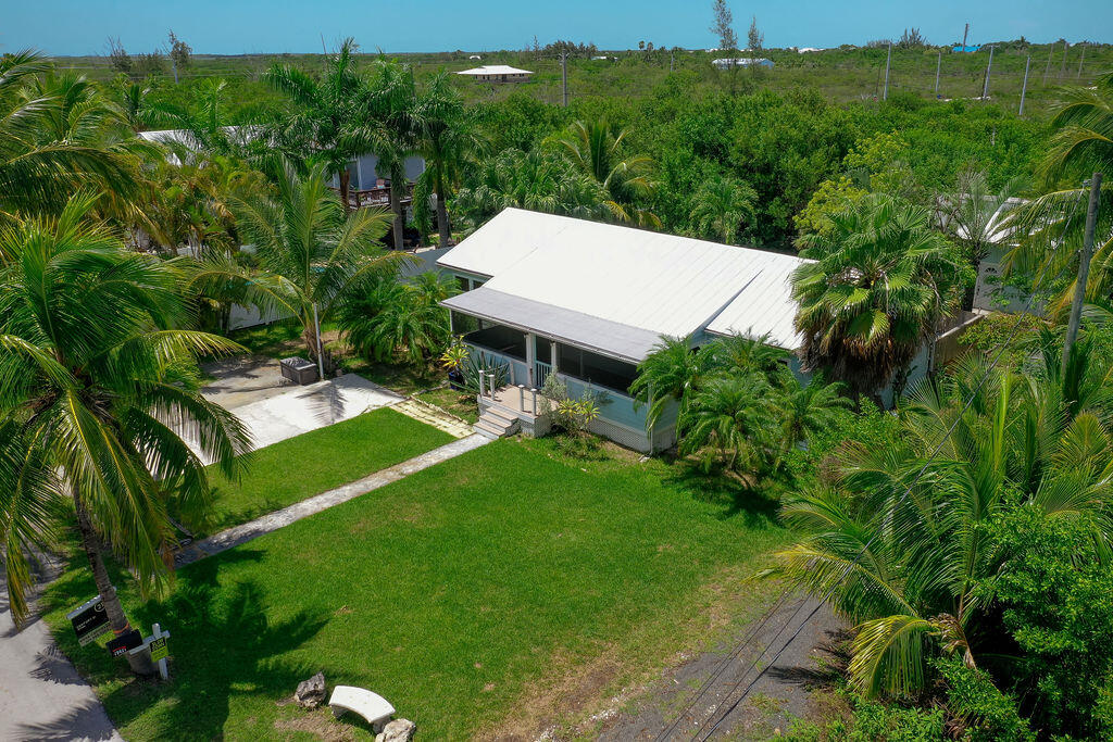 19421 Canal Drive Property Photo 1