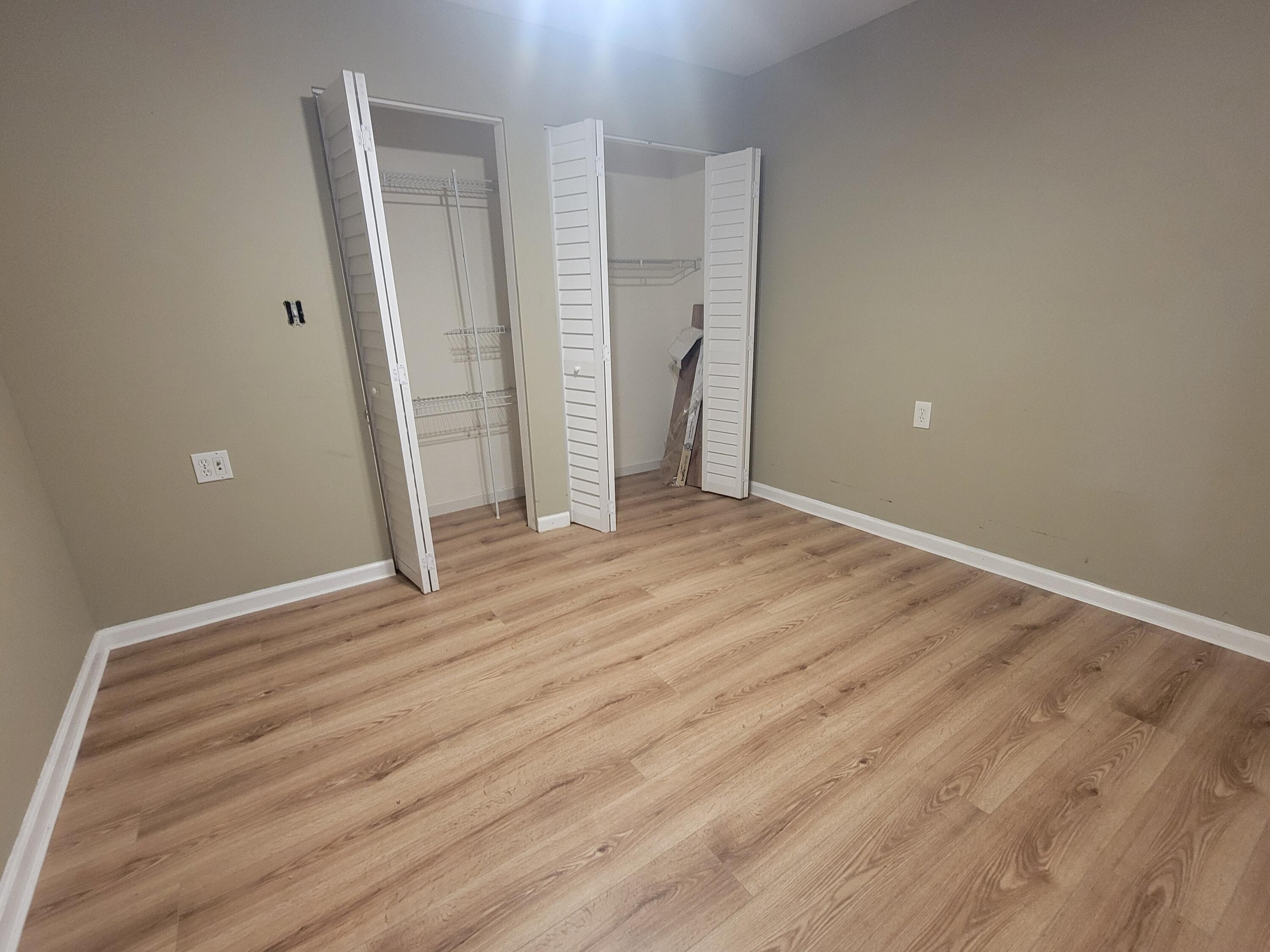 19421 Canal Drive Property Photo 10