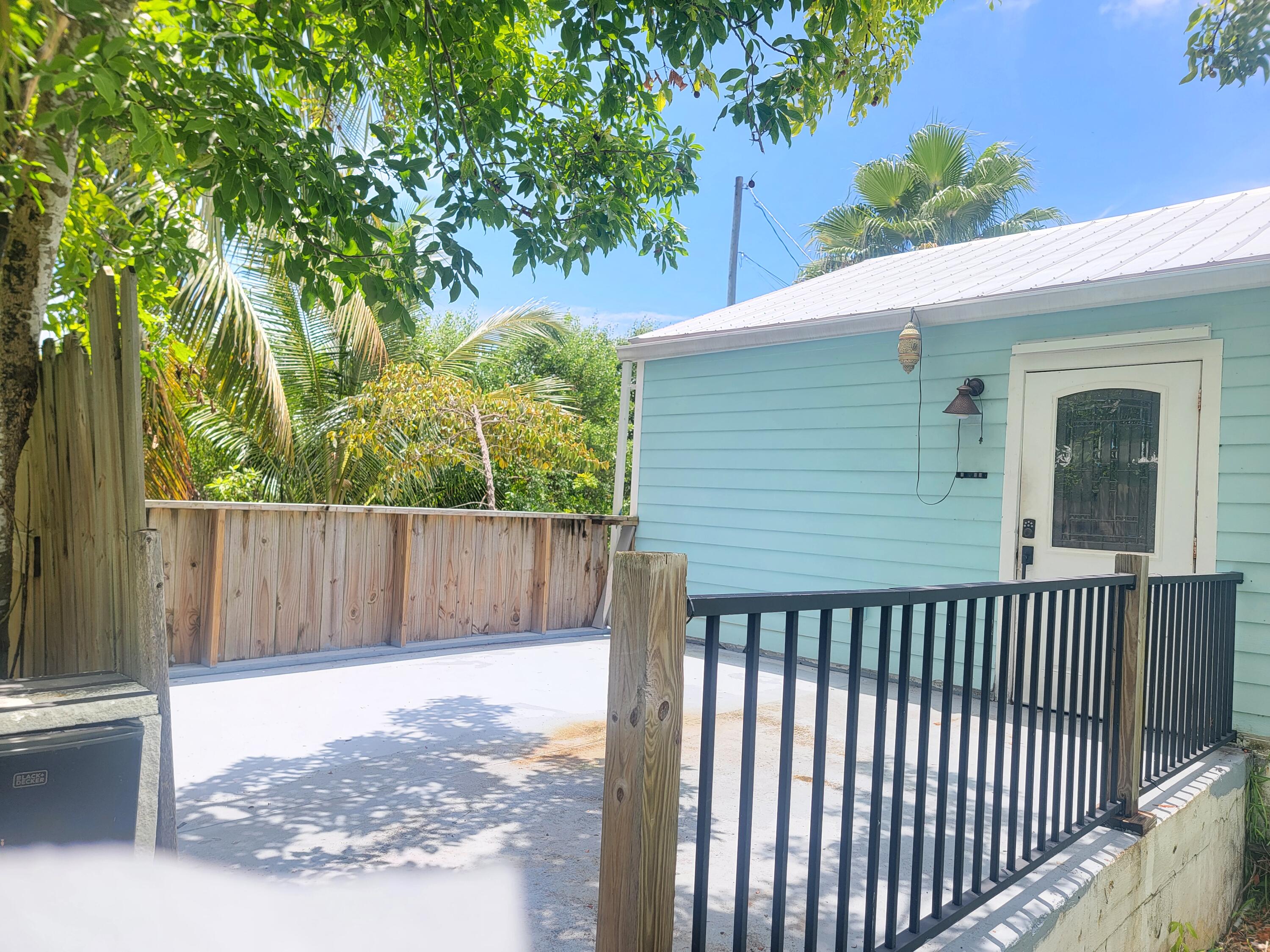 19421 Canal Drive Property Photo 18