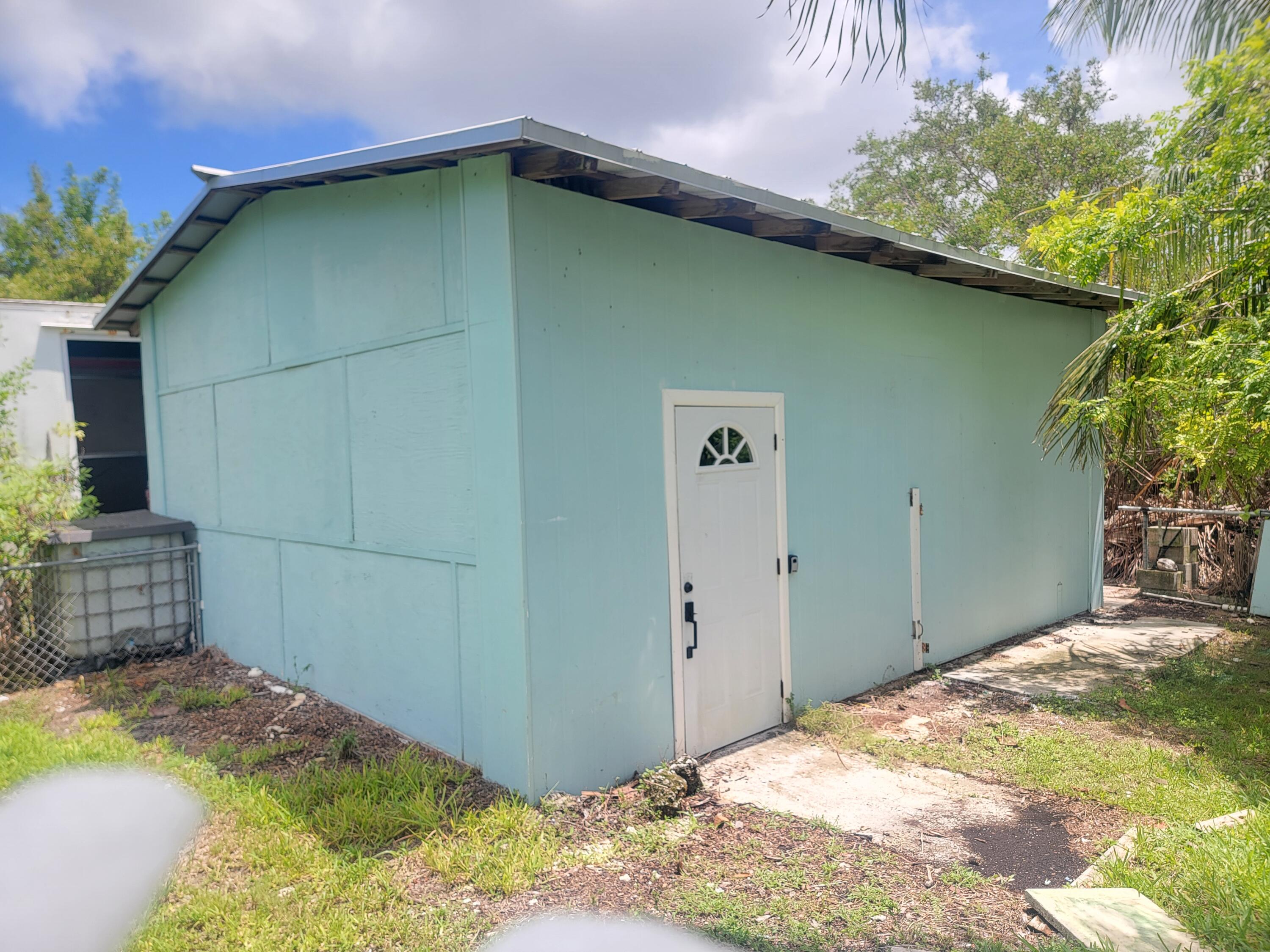 19421 Canal Drive Property Photo 19