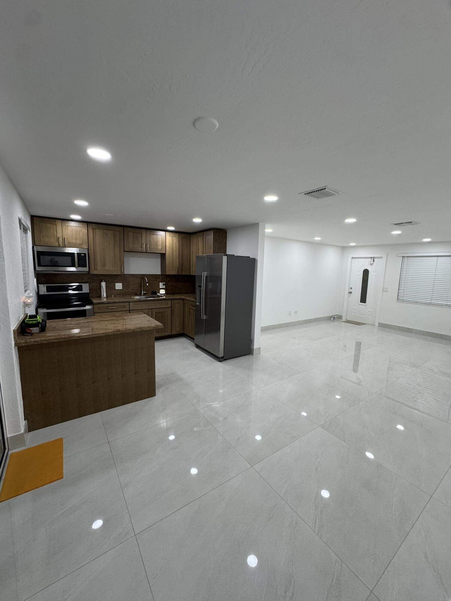 664 Colson Drive Property Photo 3