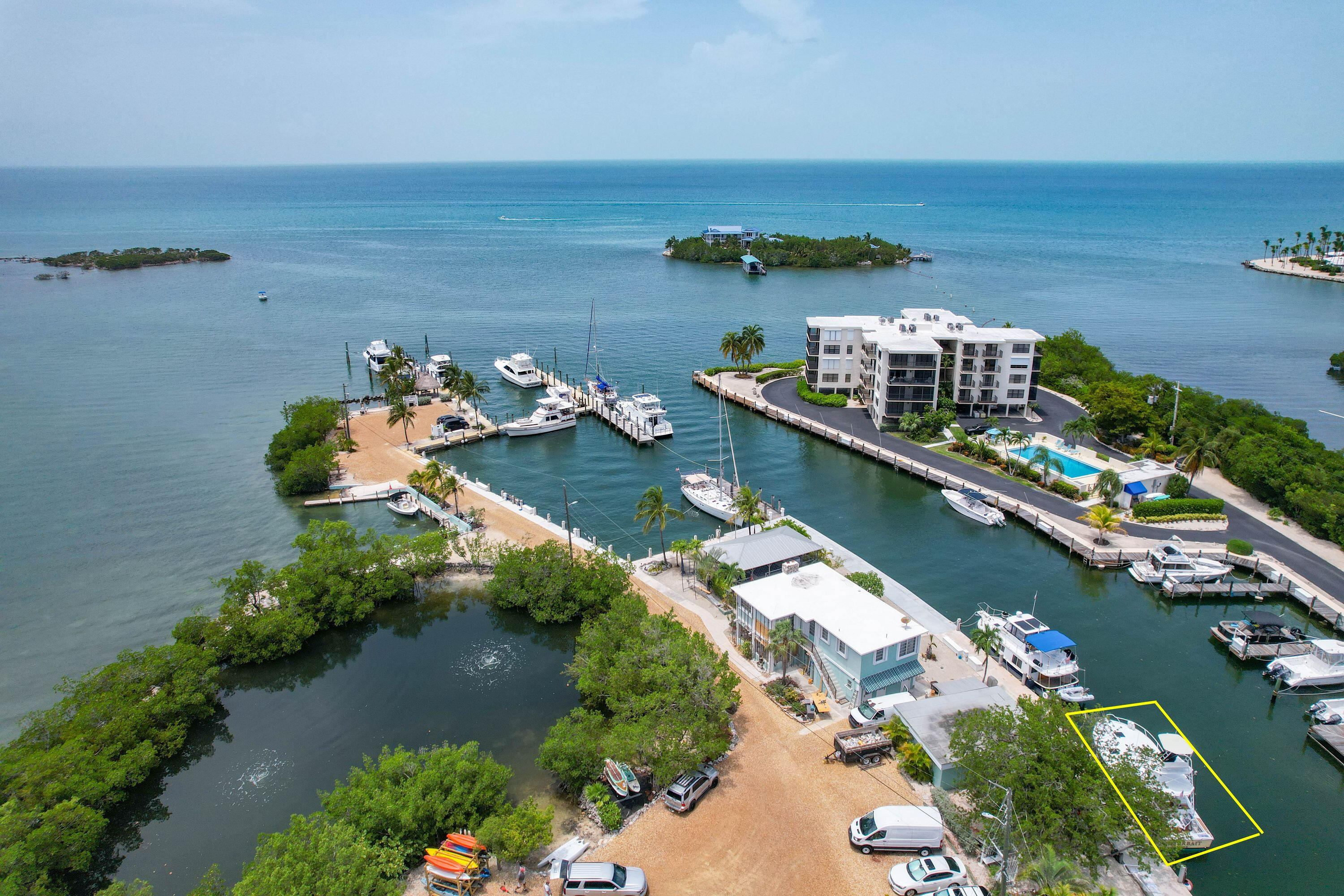 1466 Overseas Highway 2 Property Photo 1