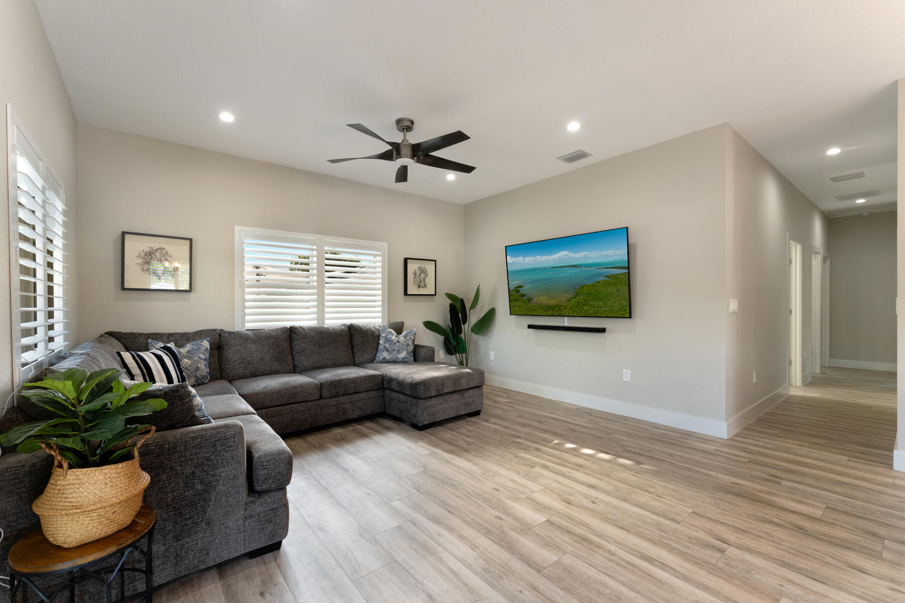 646 Cabrera Street Property Photo 9