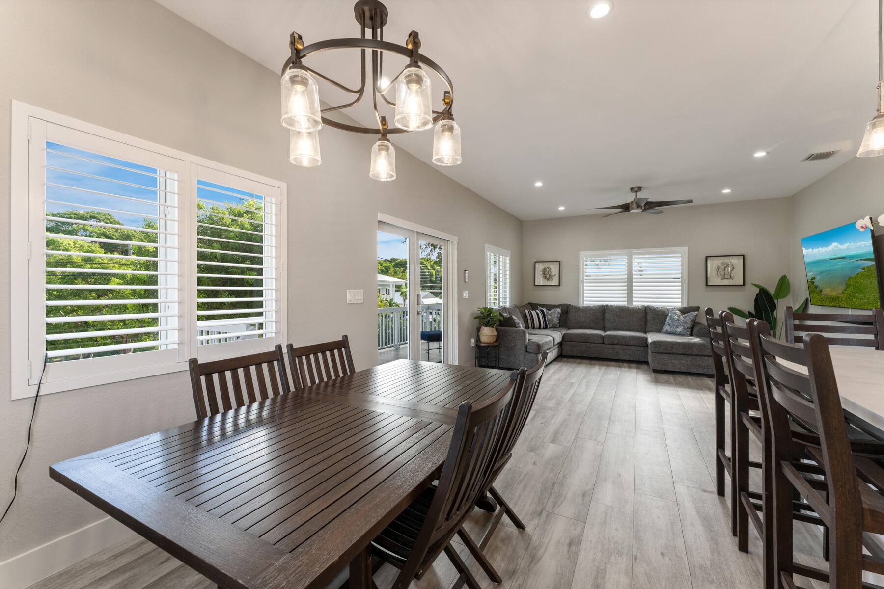 646 Cabrera Street Property Photo 12