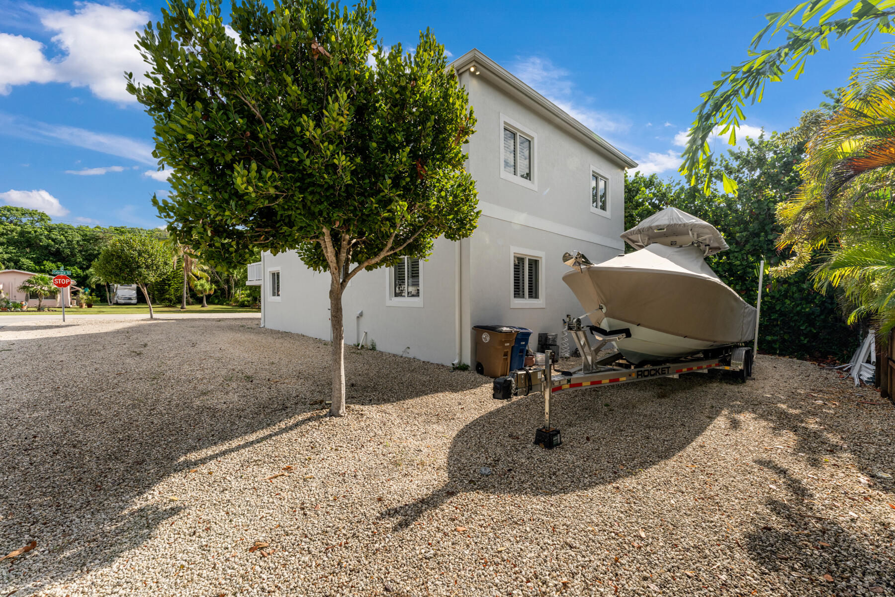 646 Cabrera Street Property Photo 33