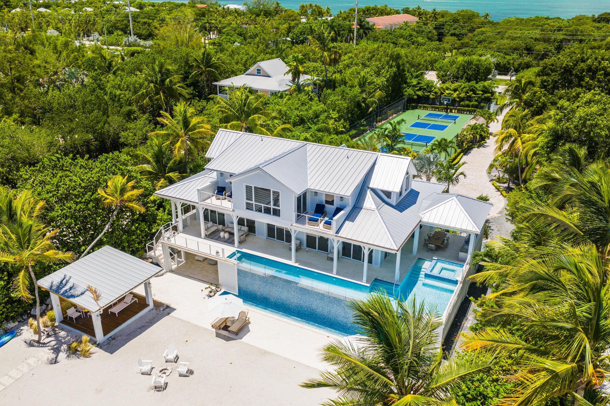 75751 Overseas Highway Property Photo 1