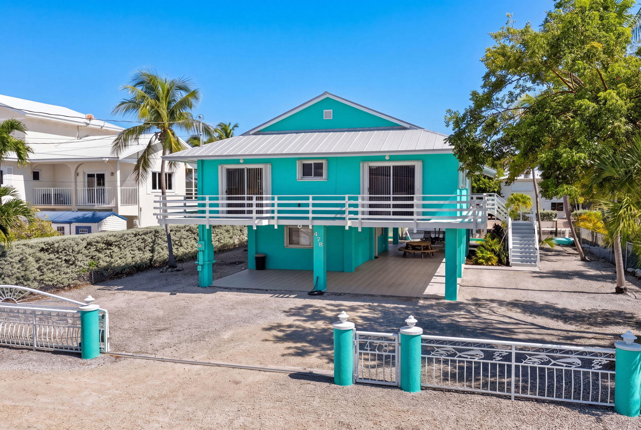 478 Bahia Avenue Property Photo 2