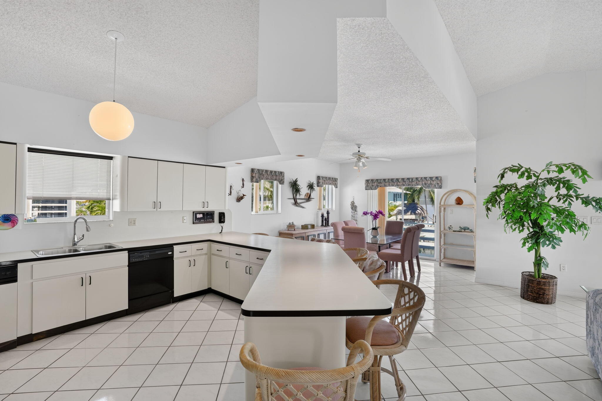 478 Bahia Avenue Property Photo 28