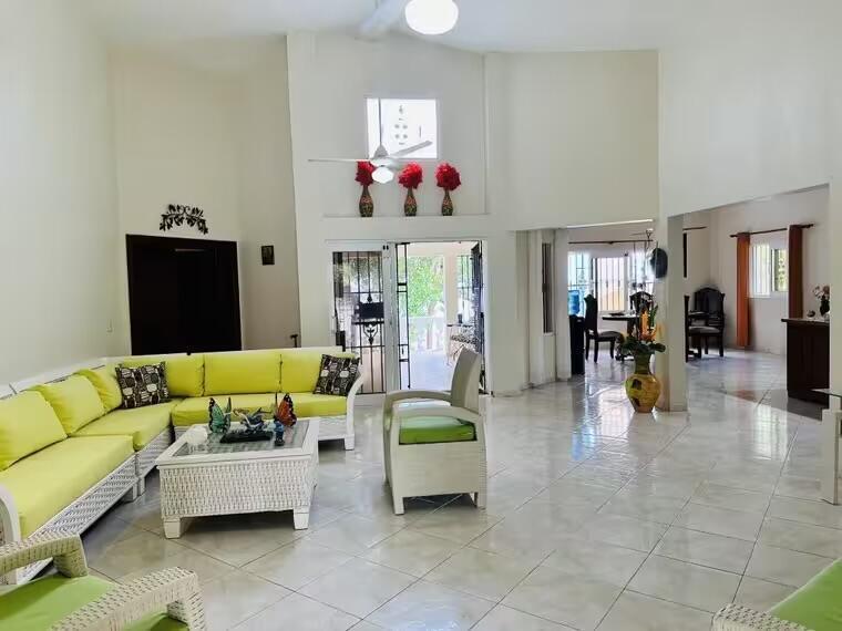 306 E Ocean Blue Avenue 5 Property Photo 14
