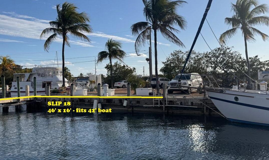 1466 Overseas Highway Slip 18 Property Photo 1