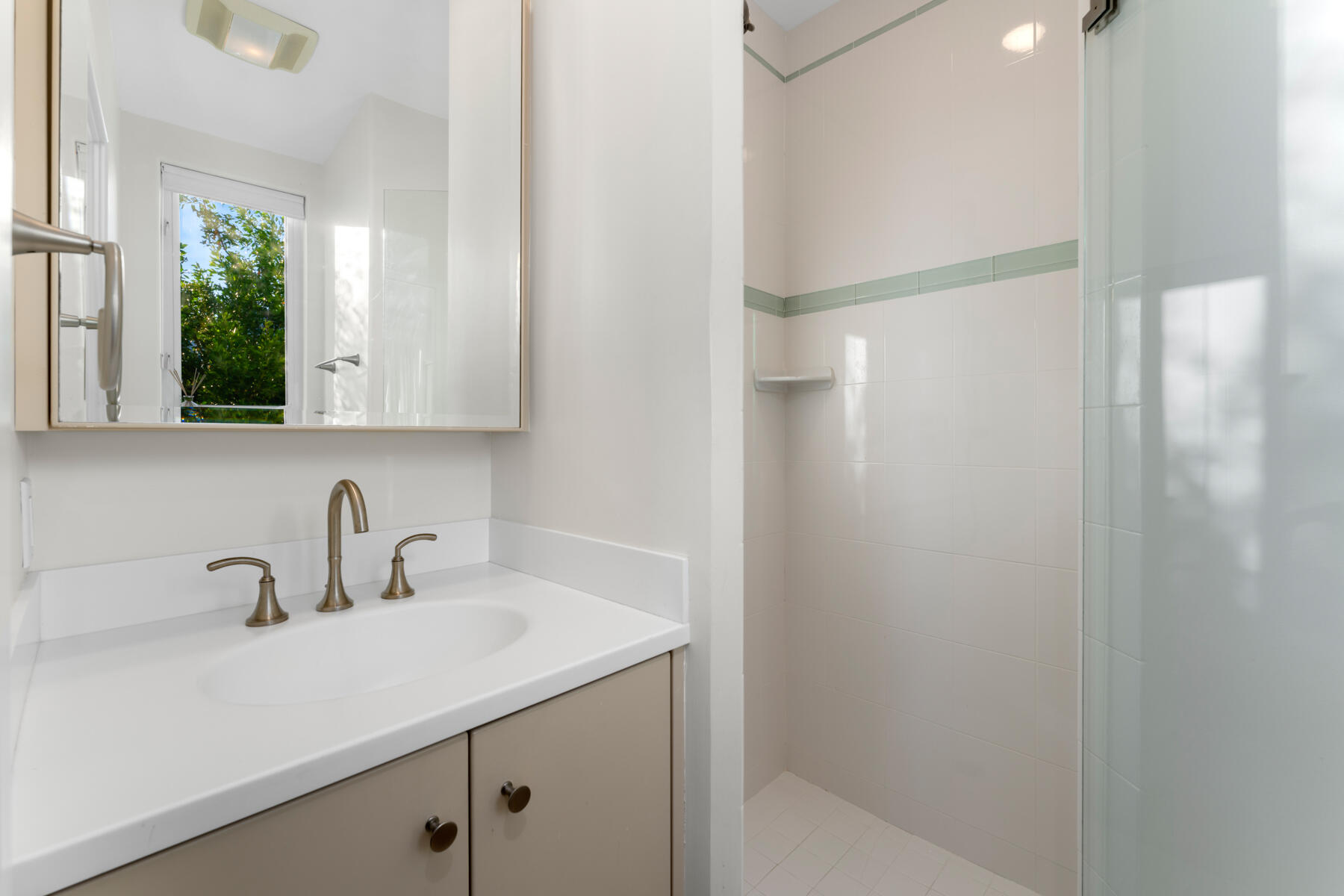 144 N Rolling Hill Road Property Photo 32