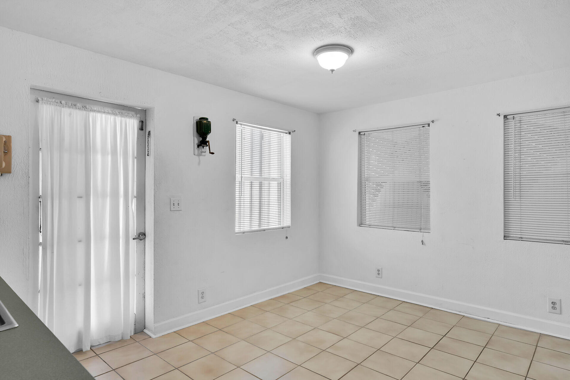2804 Harris Avenue Property Photo 20