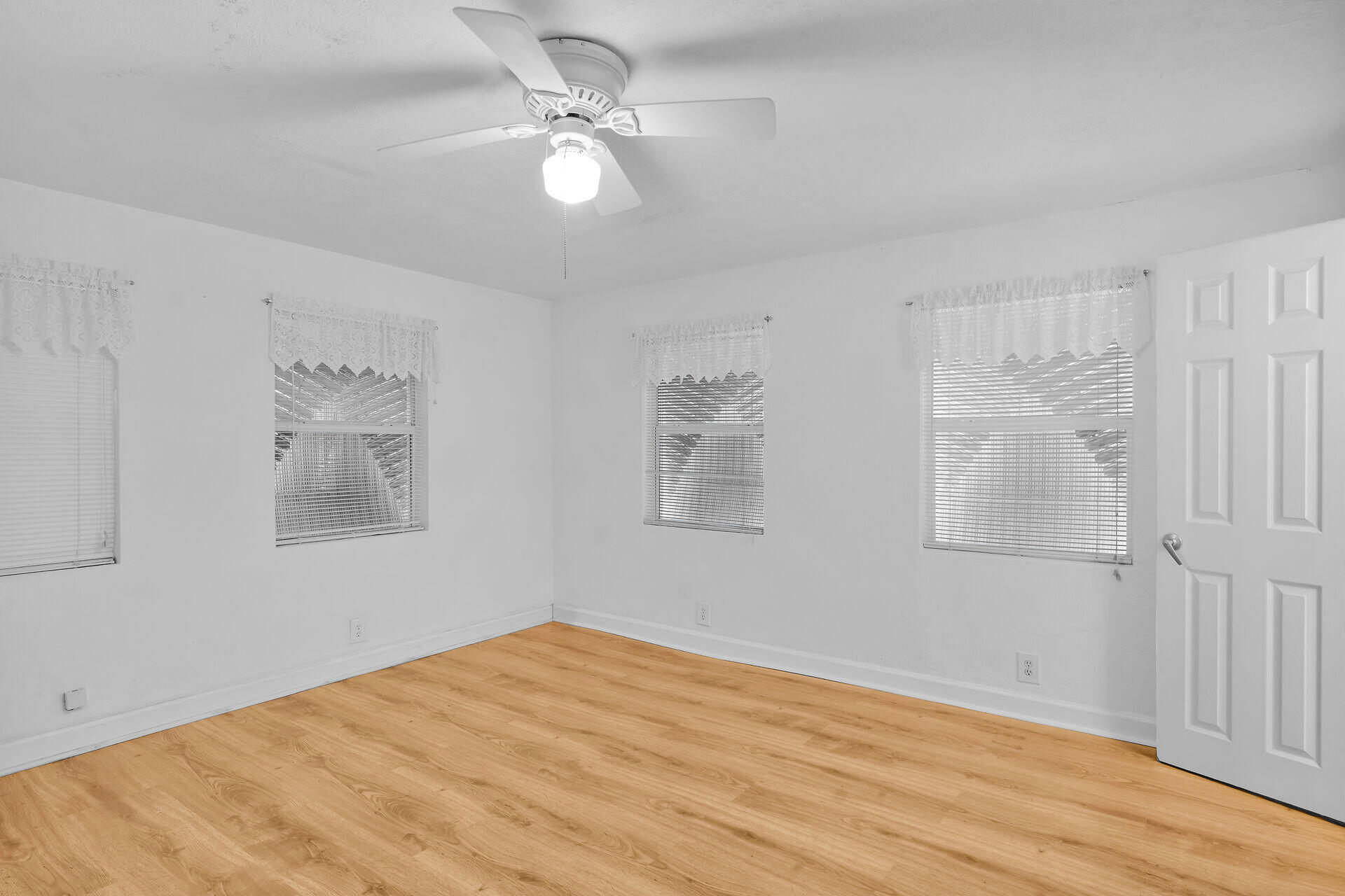 2804 Harris Avenue Property Photo 24