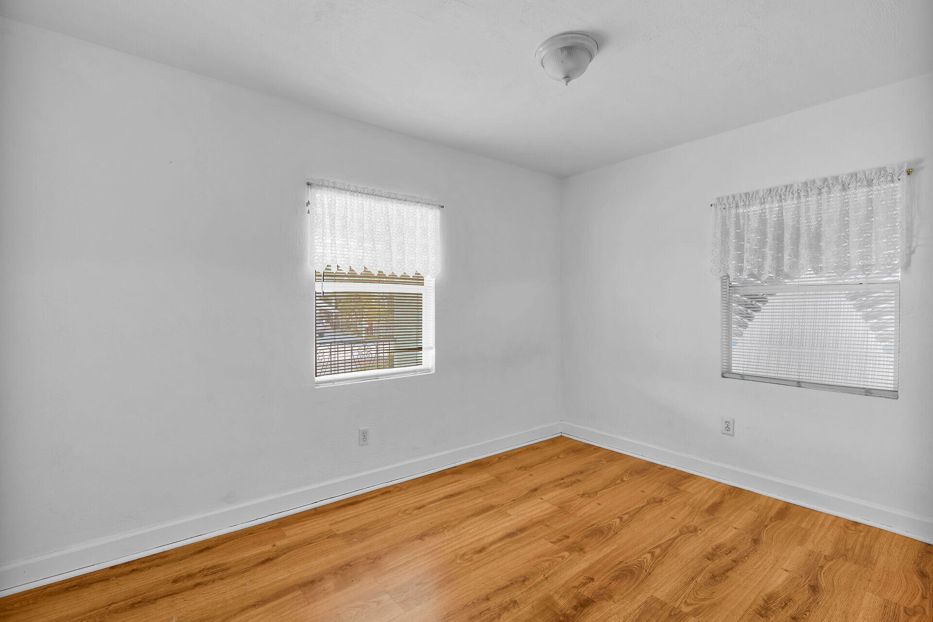 2804 Harris Avenue Property Photo 29