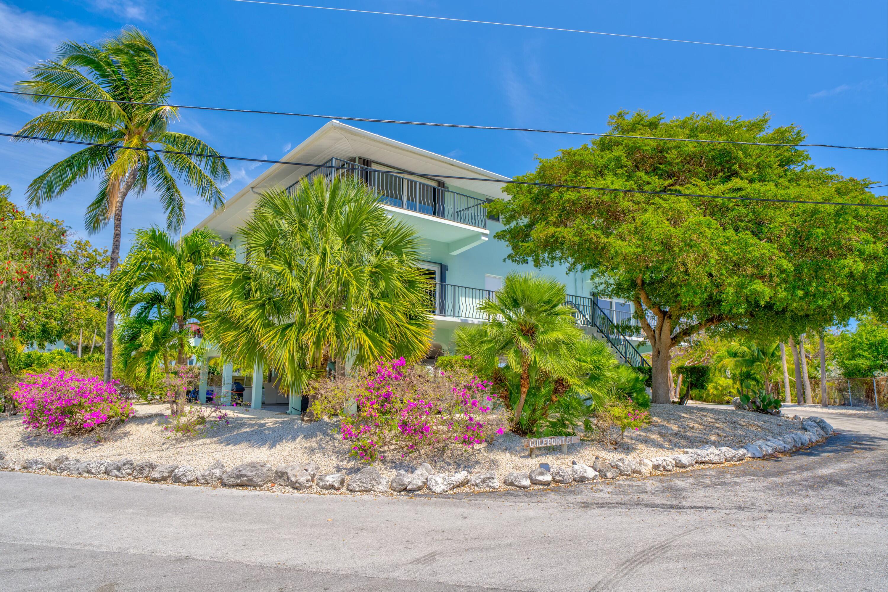 12690 Overseas Highway APT 52 Property Photo 1