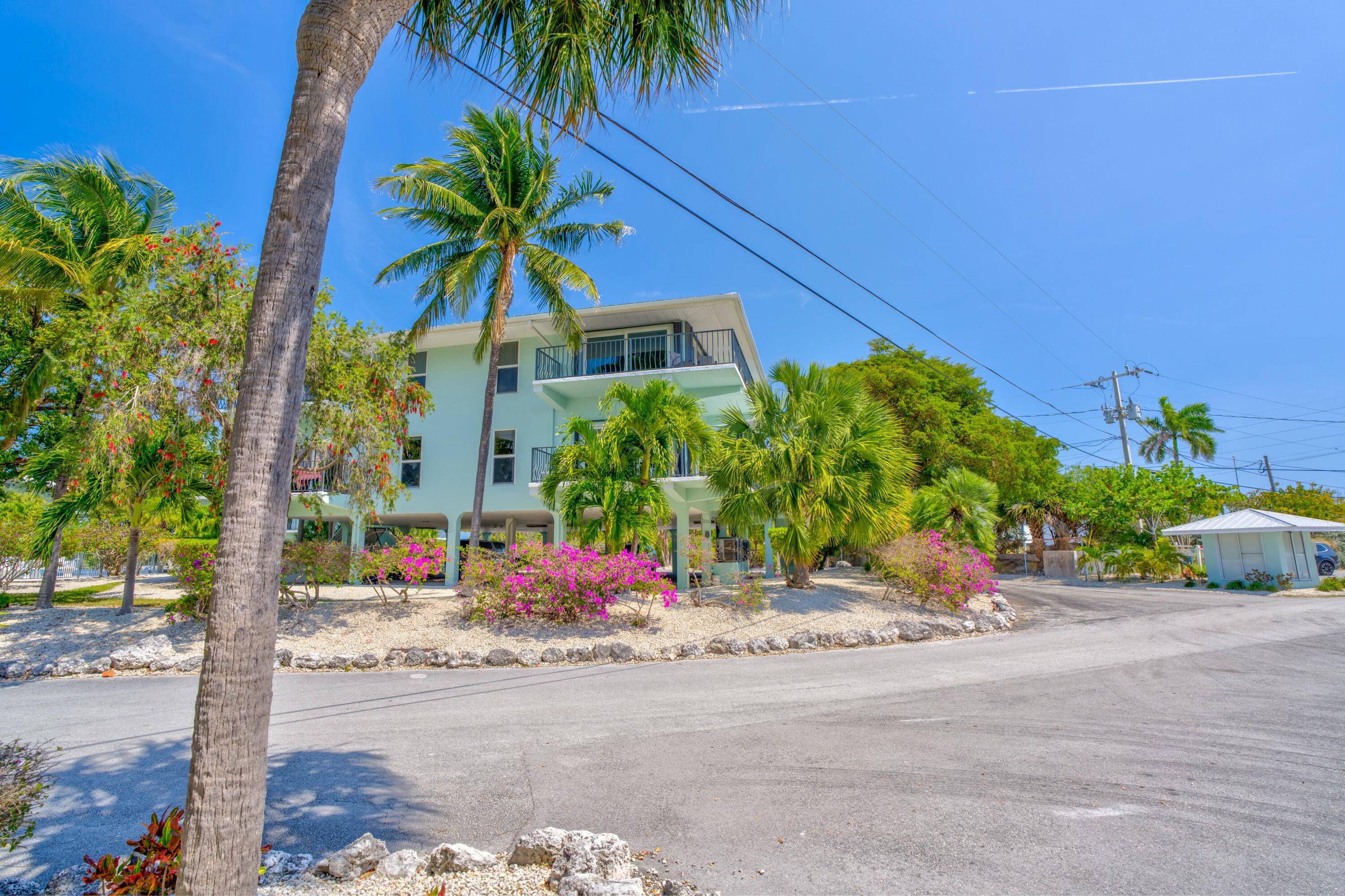 12690 Overseas Highway Apt 52 Property Photo 40