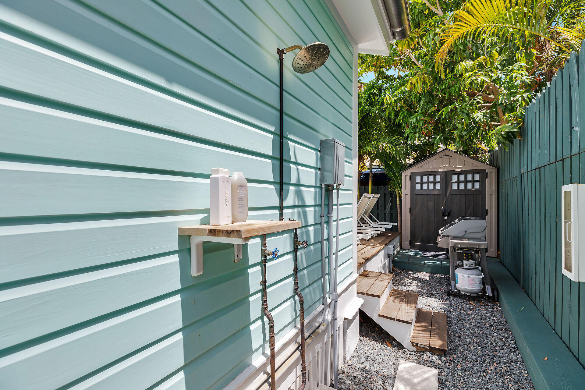 1202 Royal Street Property Photo 46