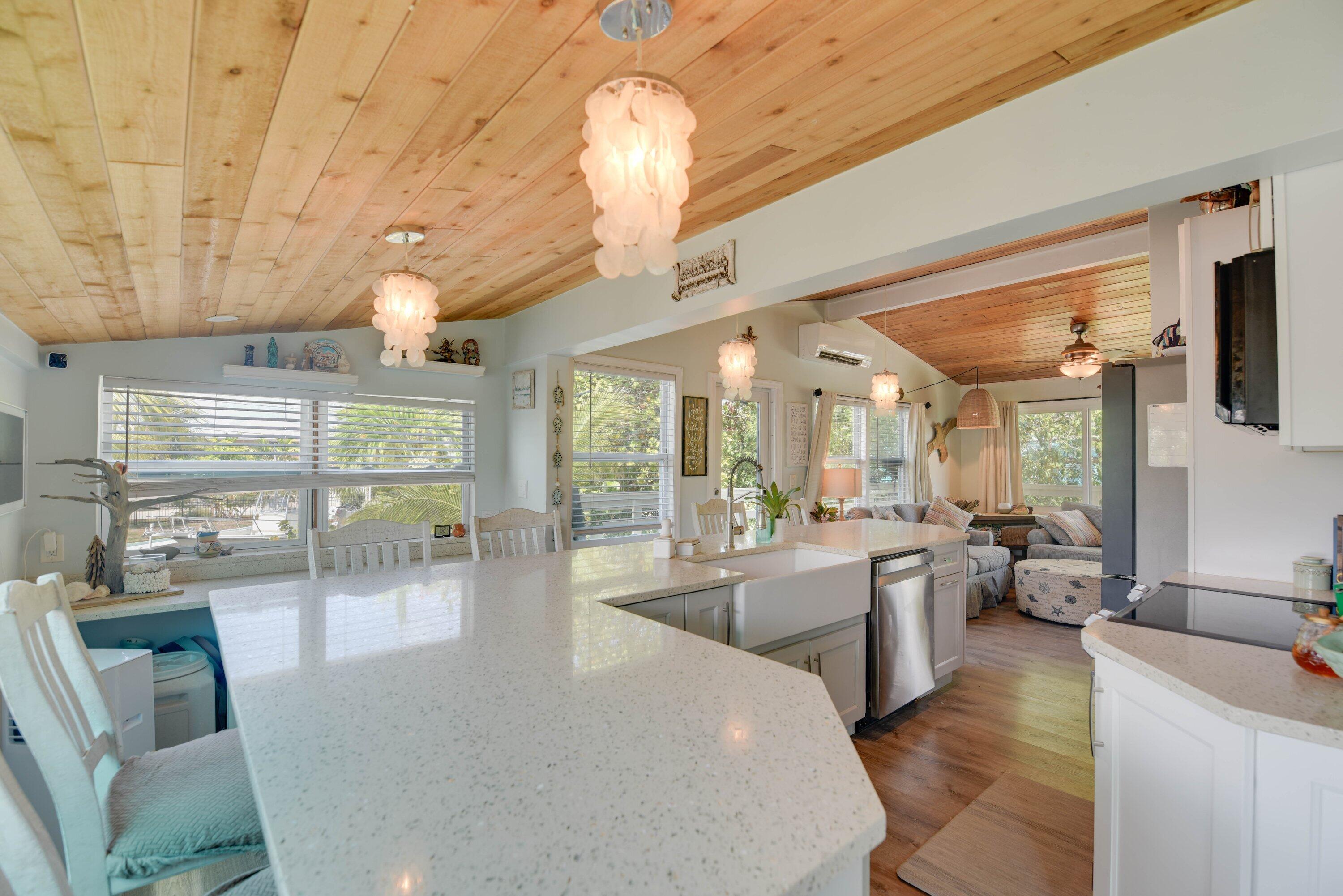 22832 John Silver Lane Property Photo 6