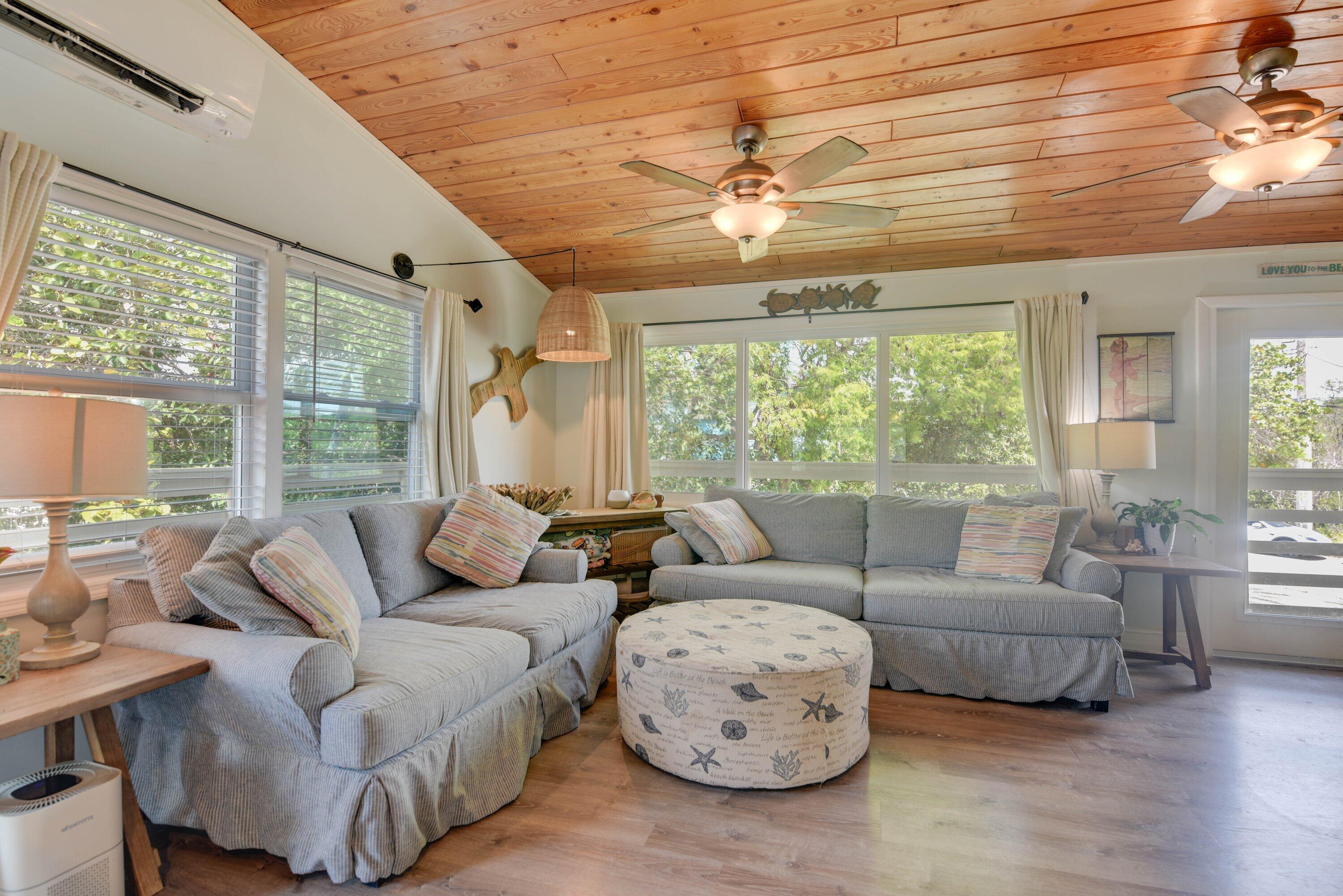 22832 John Silver Lane Property Photo 9