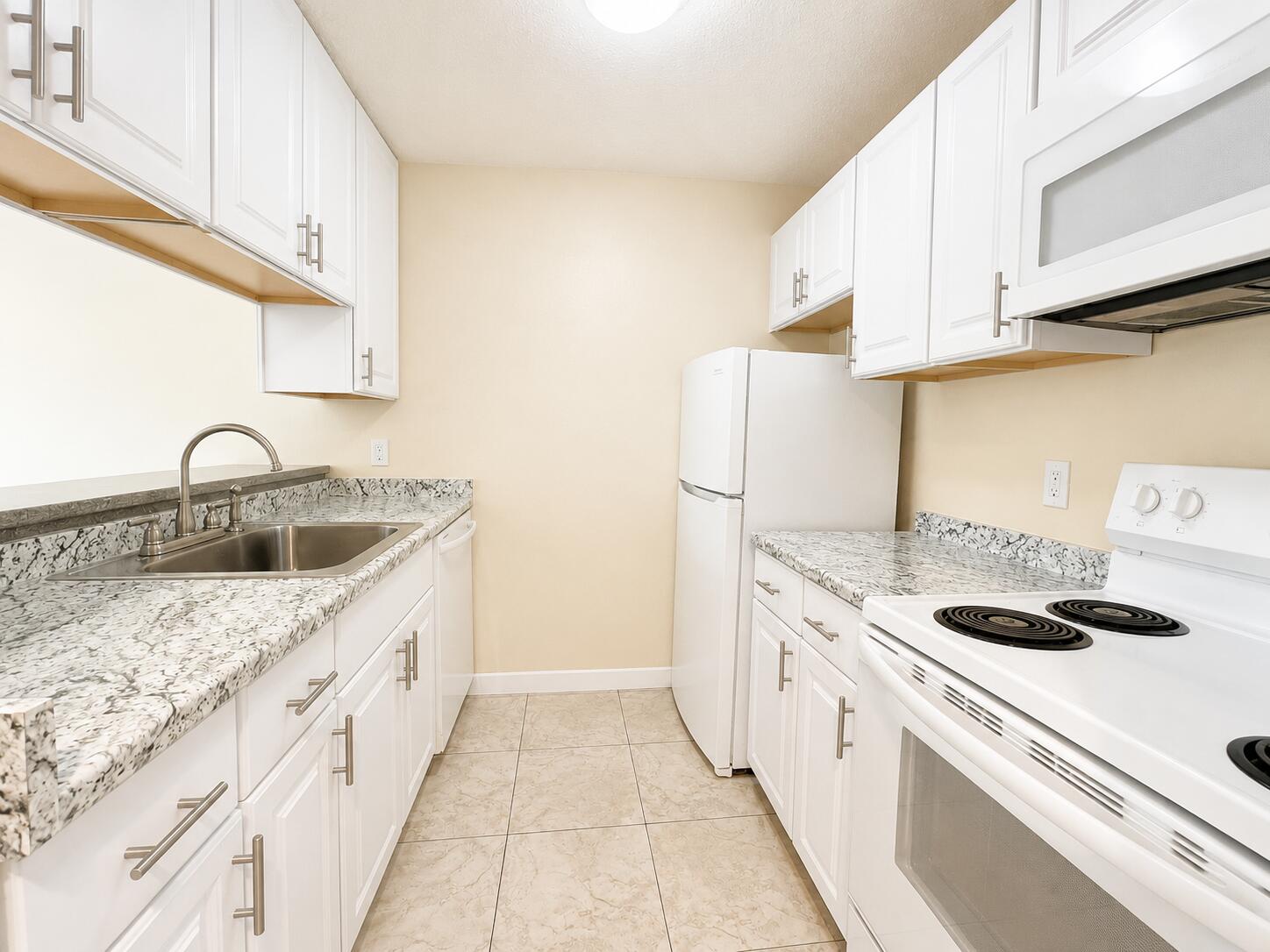 3312 Northside Drive Apt 107 Property Photo 4