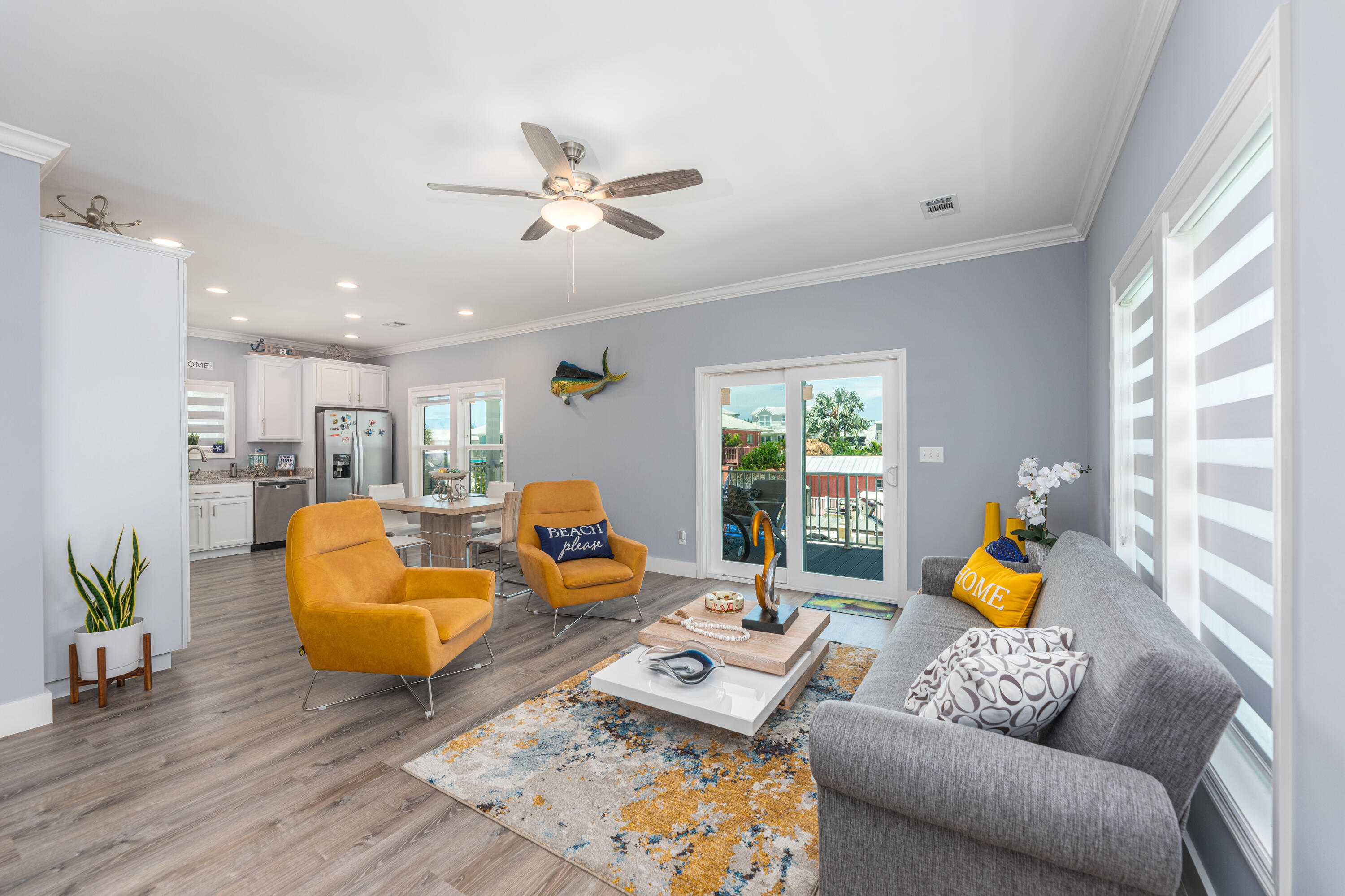 28577 Peg Leg Road Property Photo 3