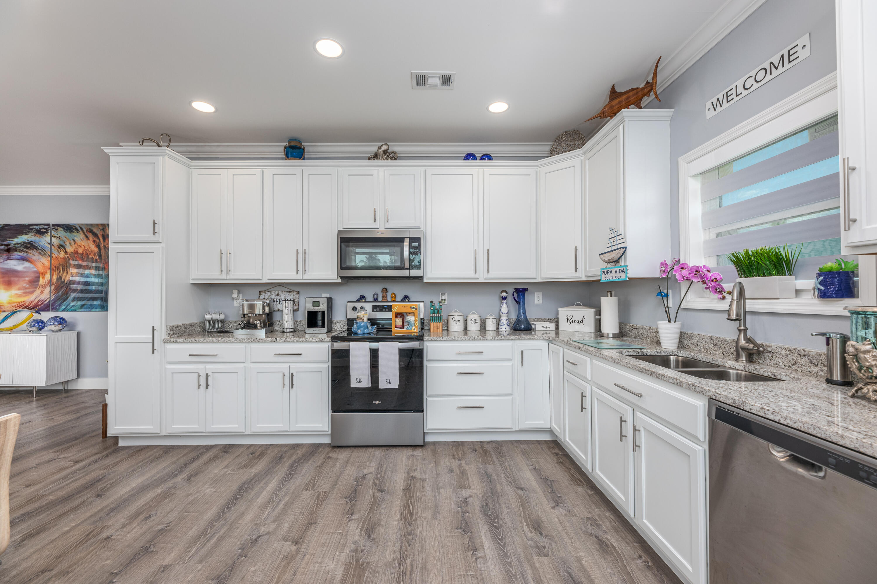 28577 Peg Leg Road Property Photo 7