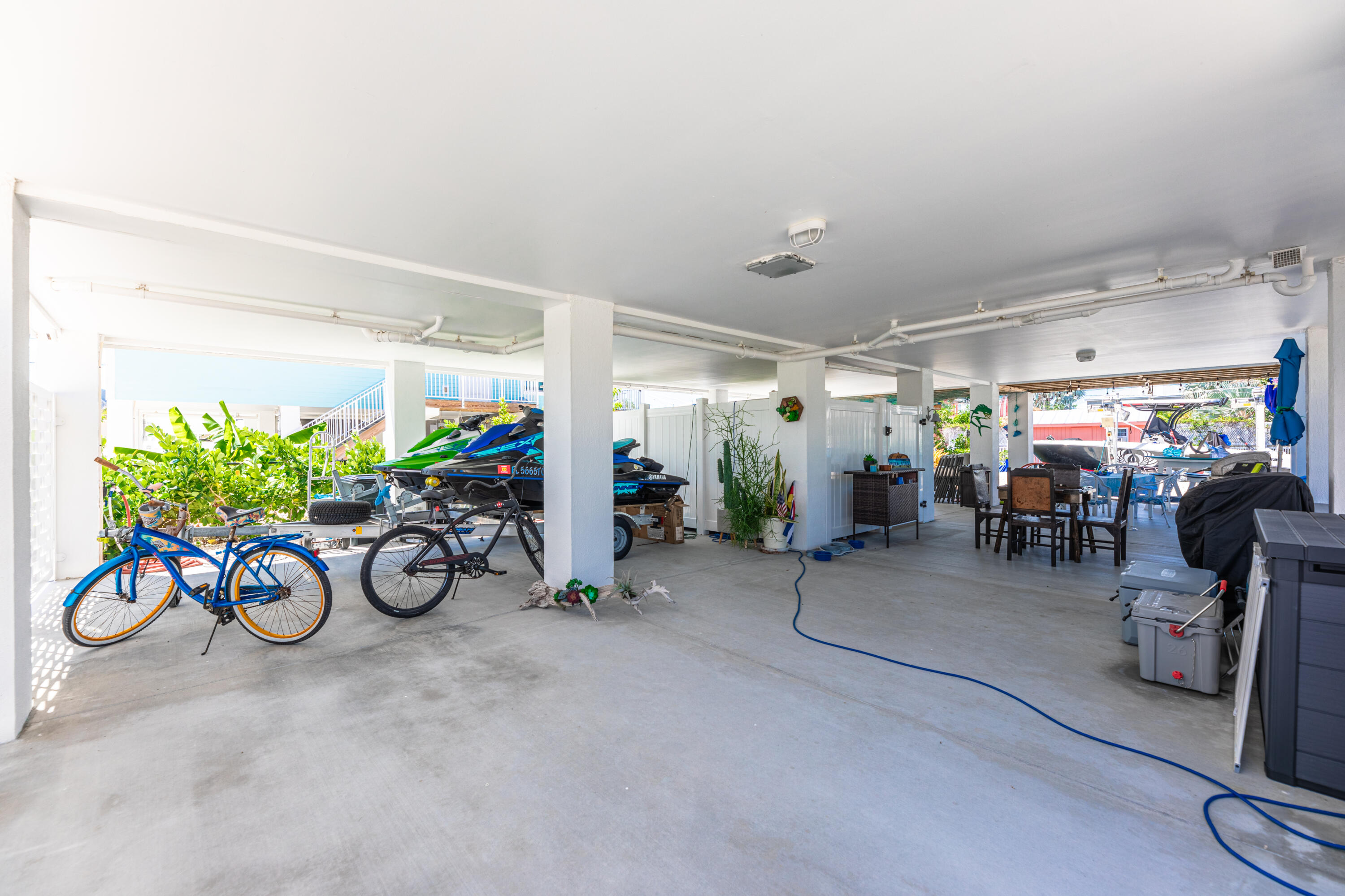 28577 Peg Leg Road Property Photo 23