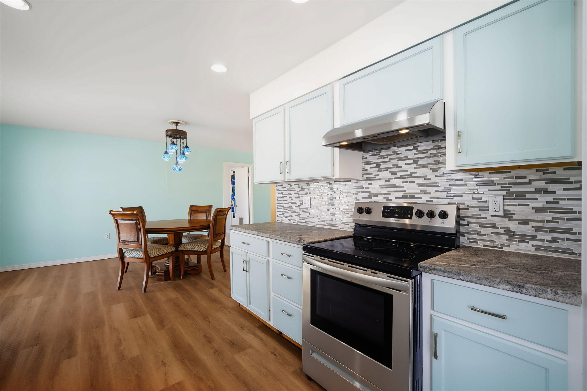 7 Diamond Drive Property Photo 13