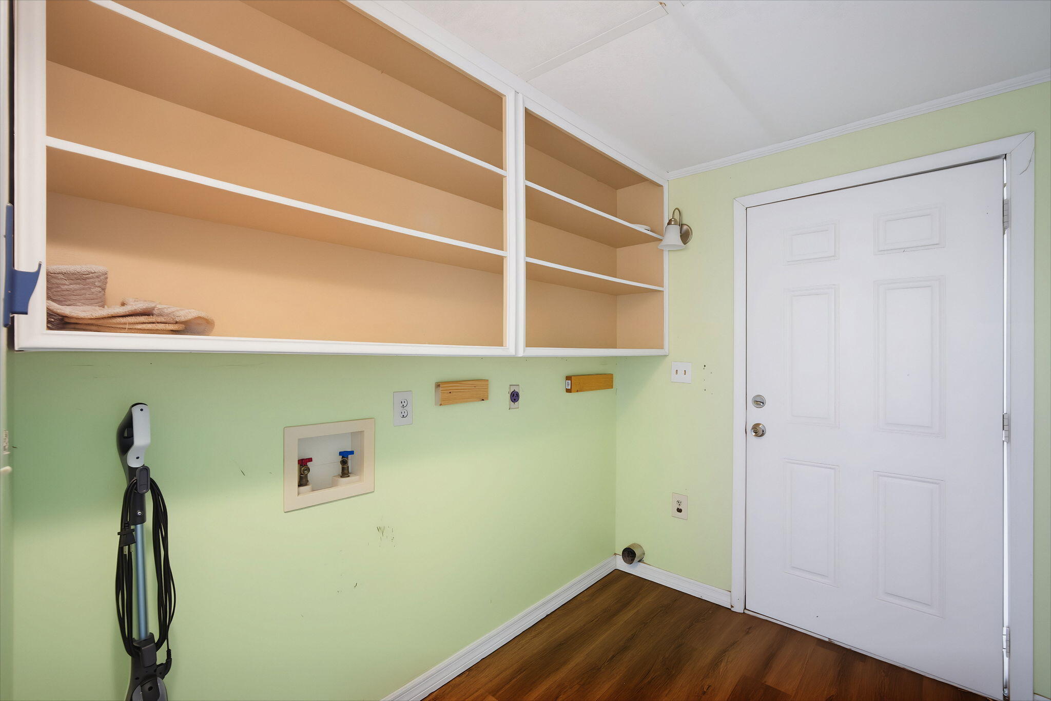 7 Diamond Drive Property Photo 26