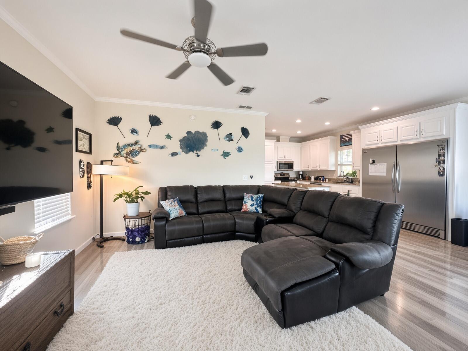 17 E Circle Drive A Property Photo 2