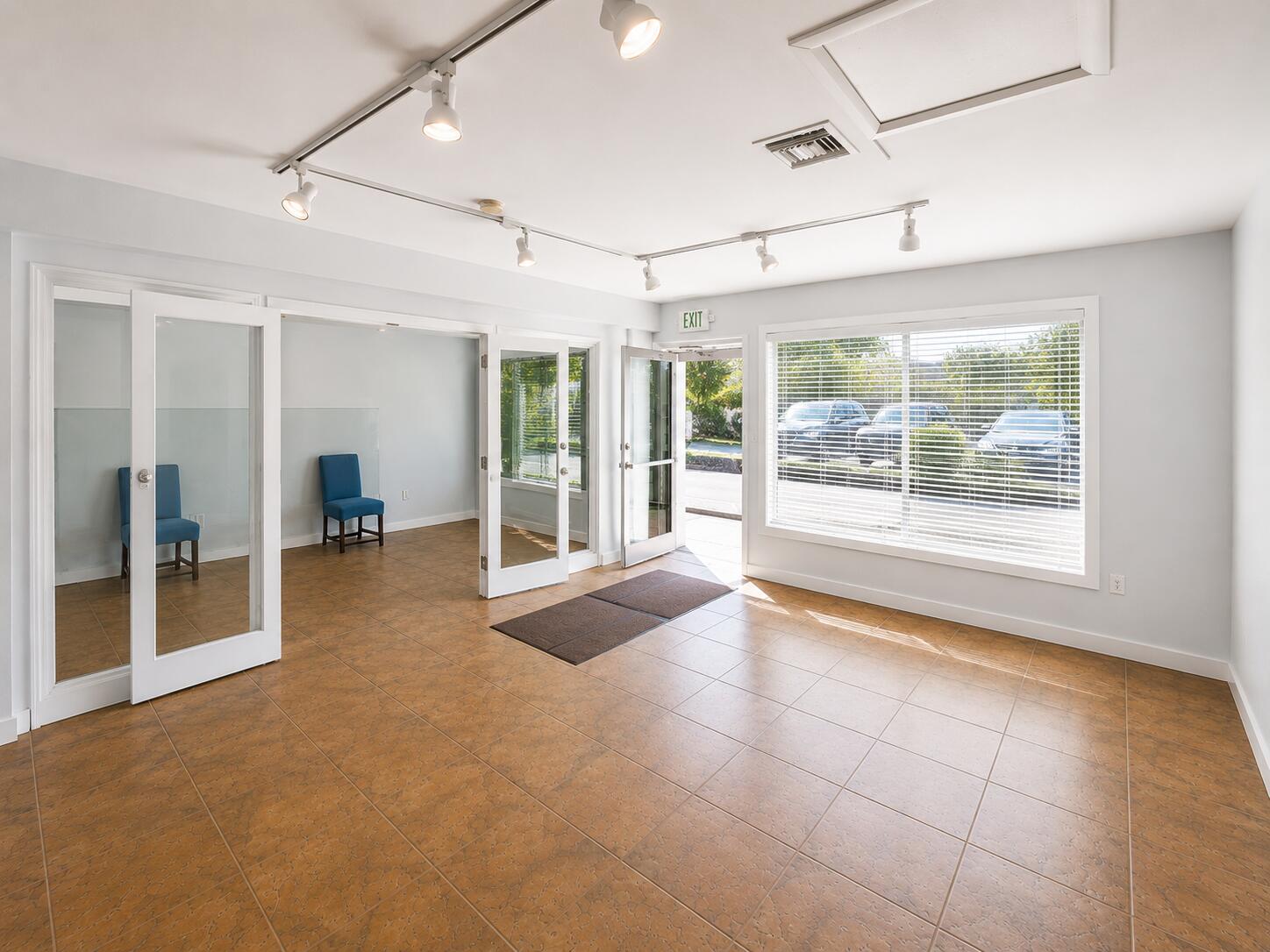 1421 First Street 2 Property Photo 4