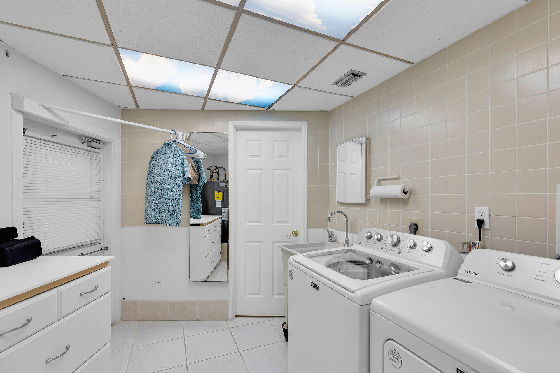 1590 Pelican Property Photo 43