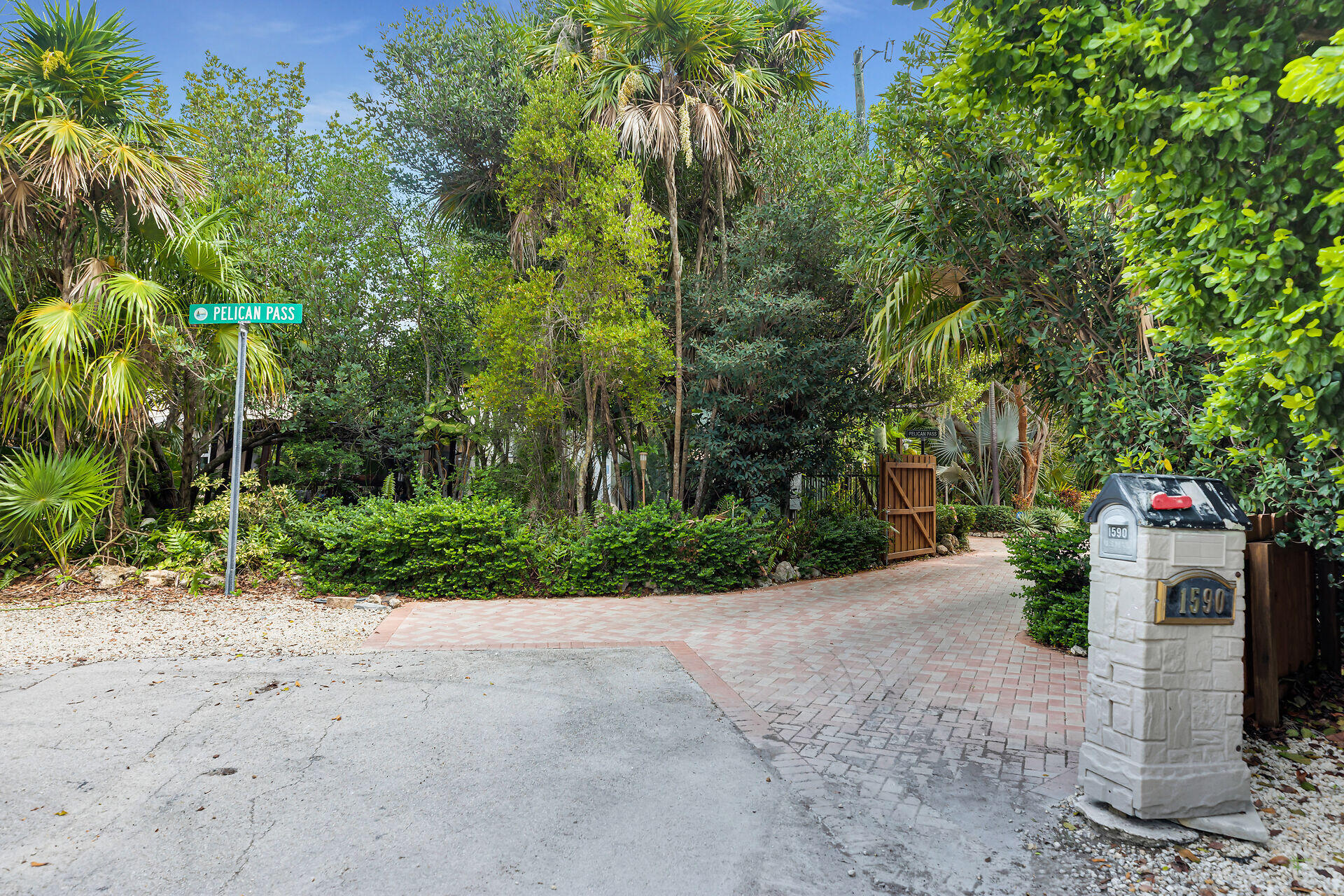 1590 Pelican Property Photo 81
