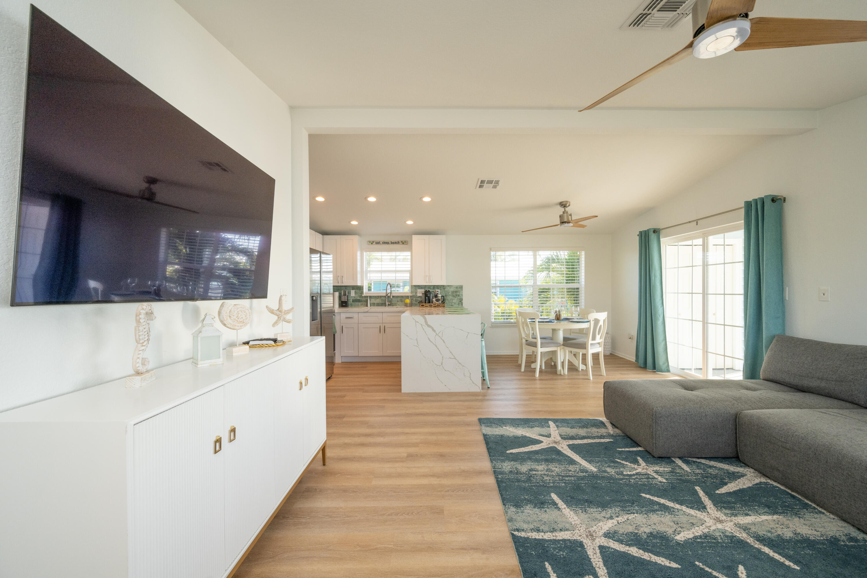 24 Beach Drive Property Photo 8