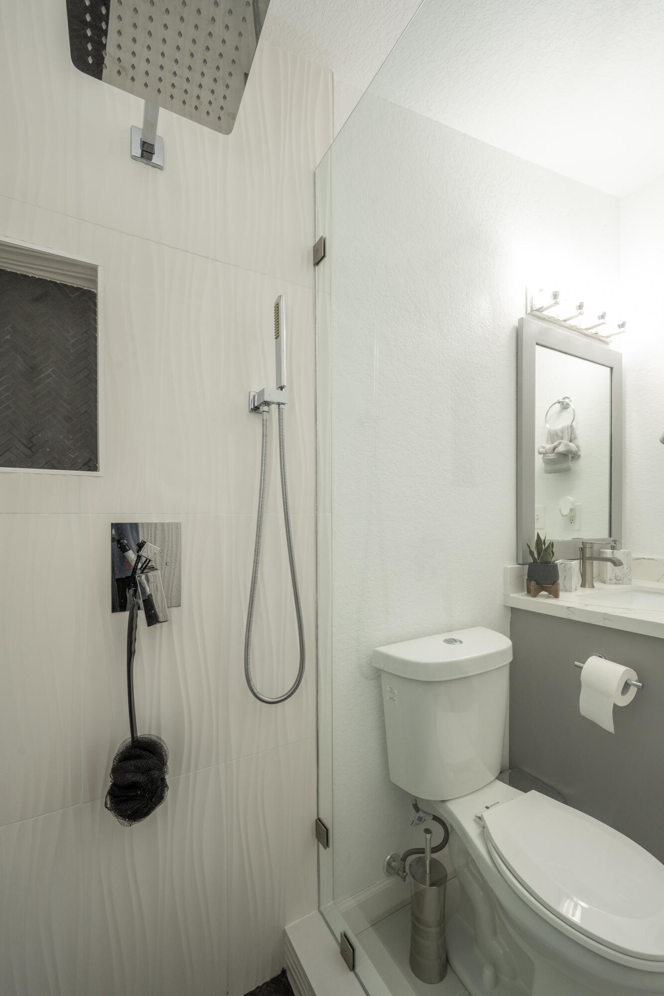 24 Beach Drive Property Photo 30