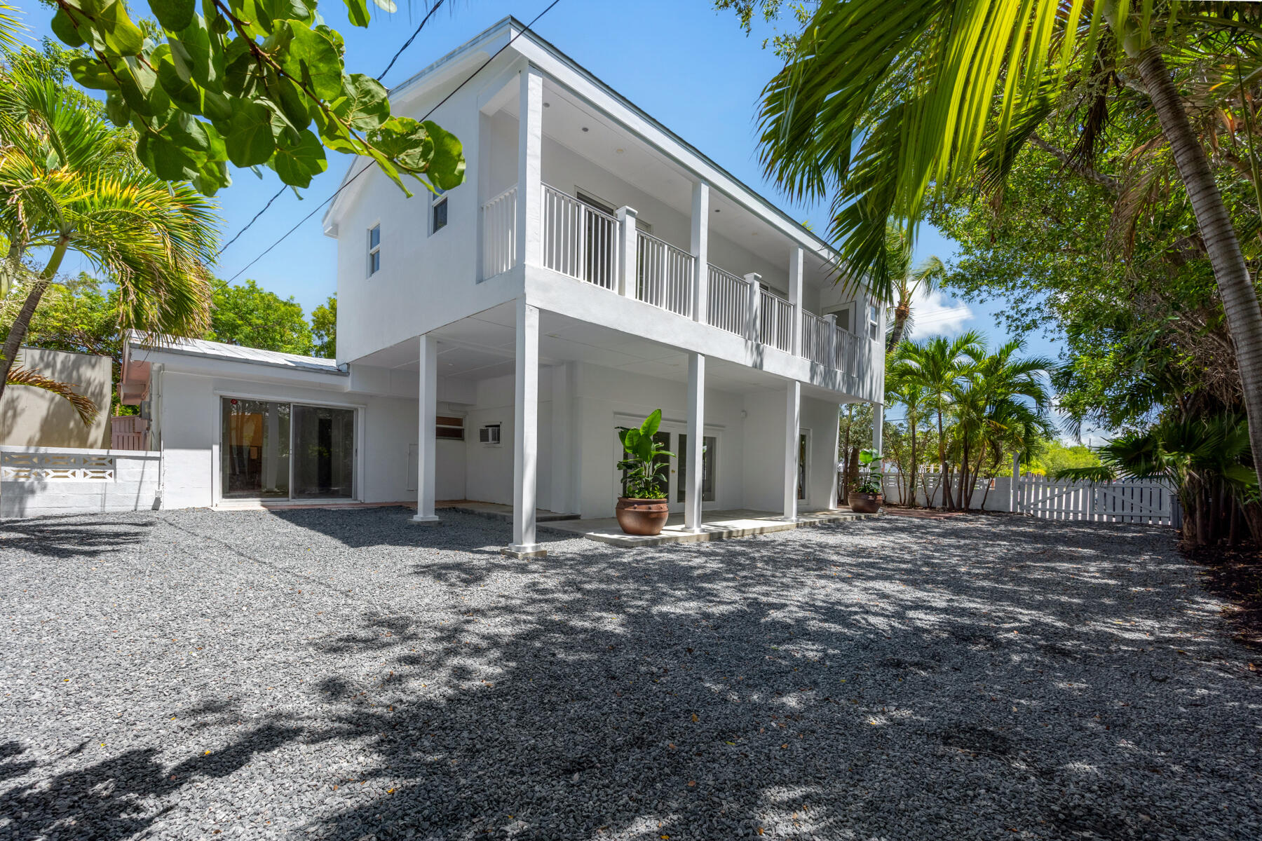 1724 Rose Street Property Photo 1
