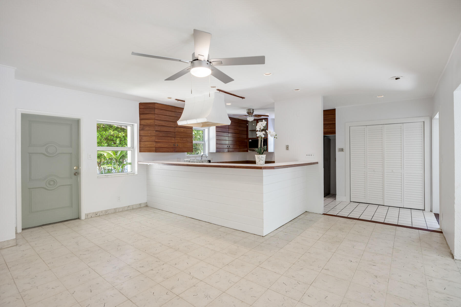 1724 Rose Street Property Photo 24