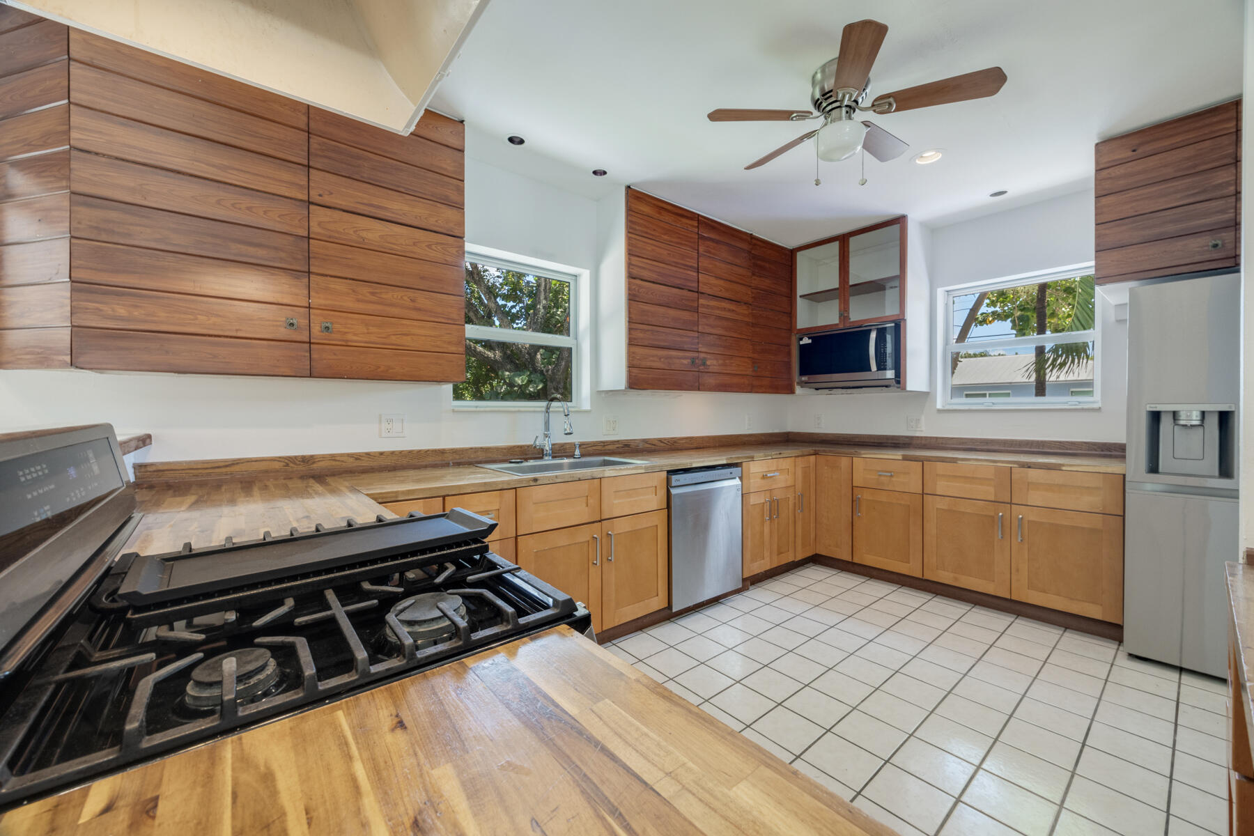 1724 Rose Street Property Photo 26