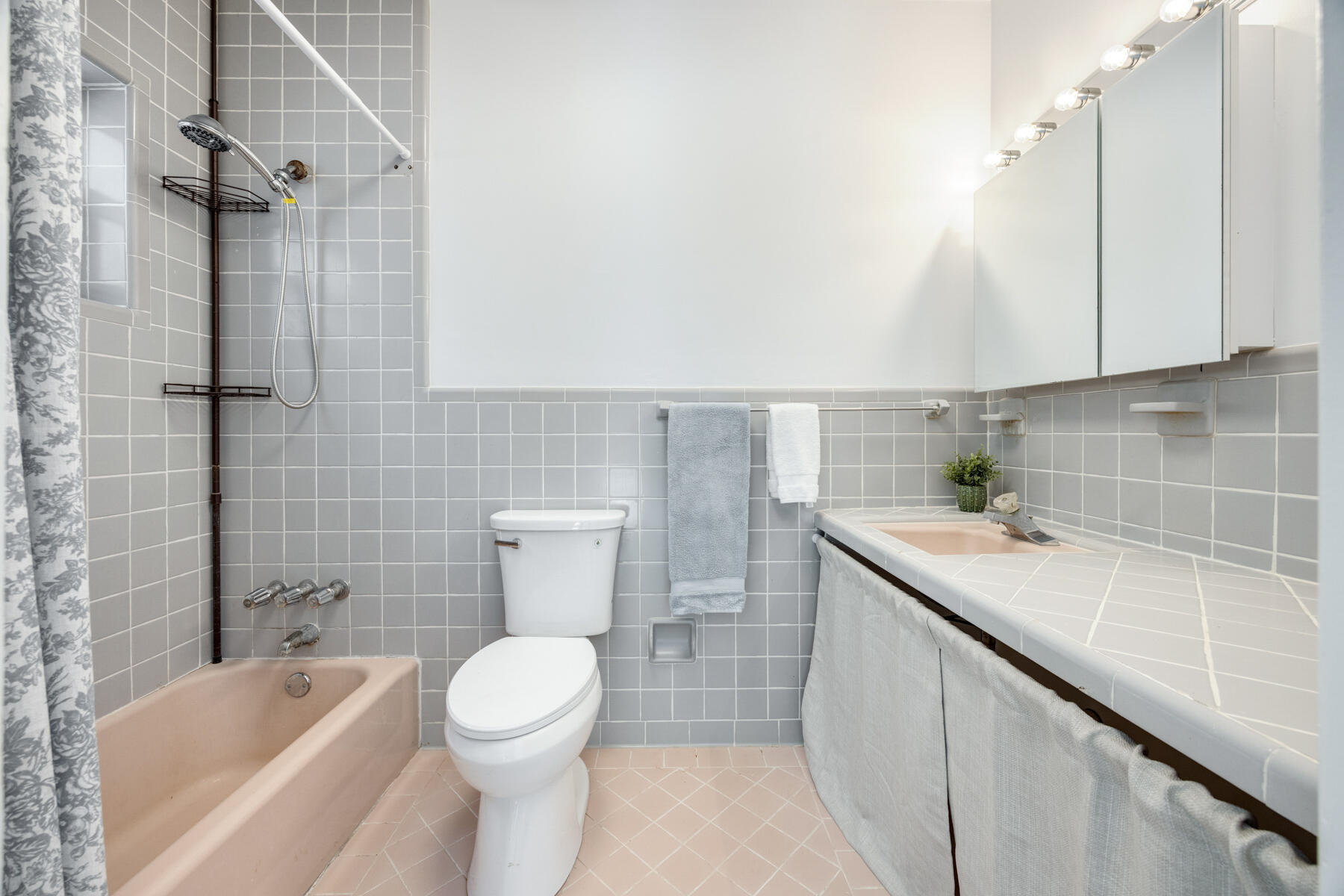 1724 Rose Street Property Photo 33