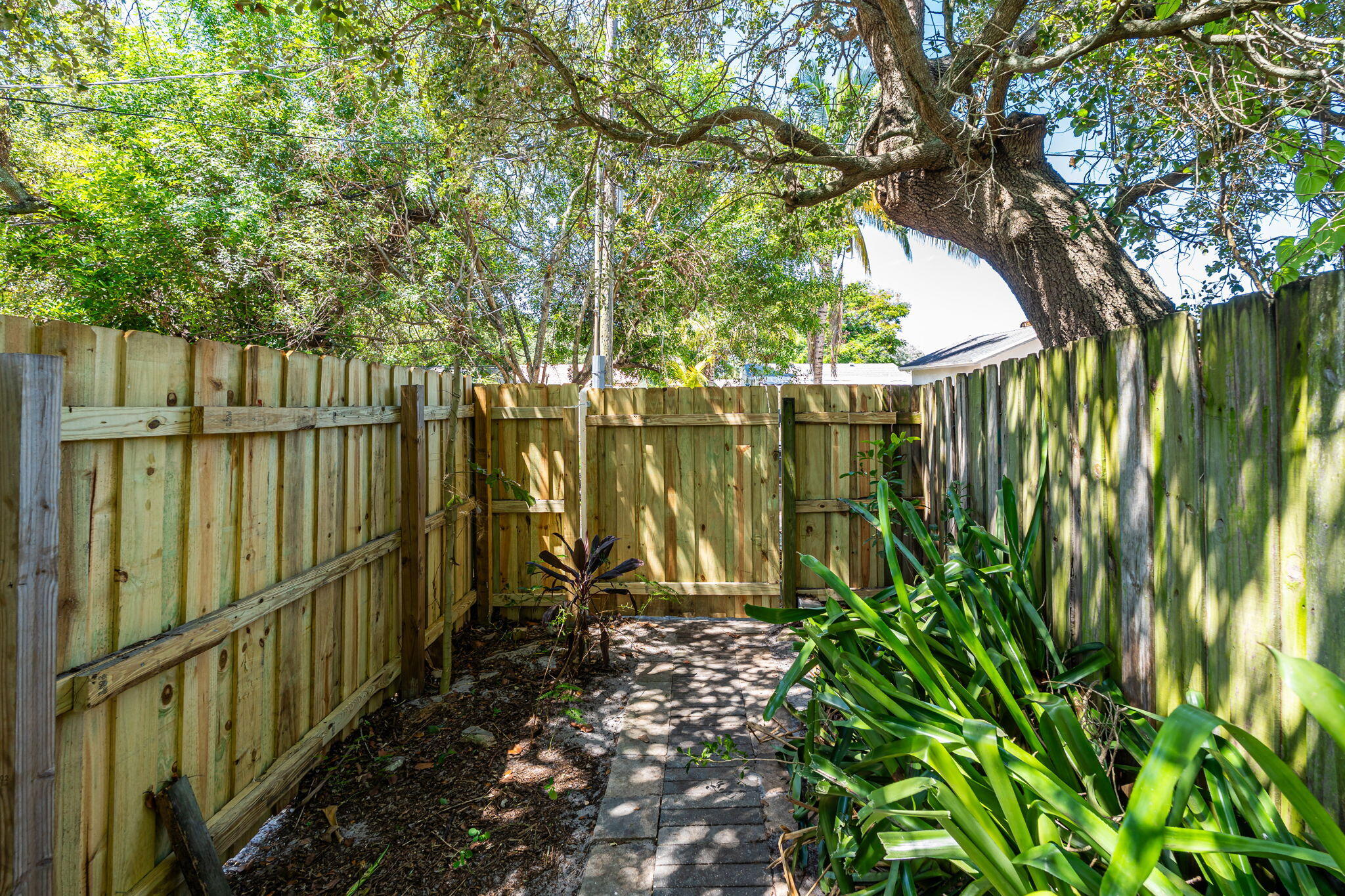 2539 Coolidge Street Property Photo 31