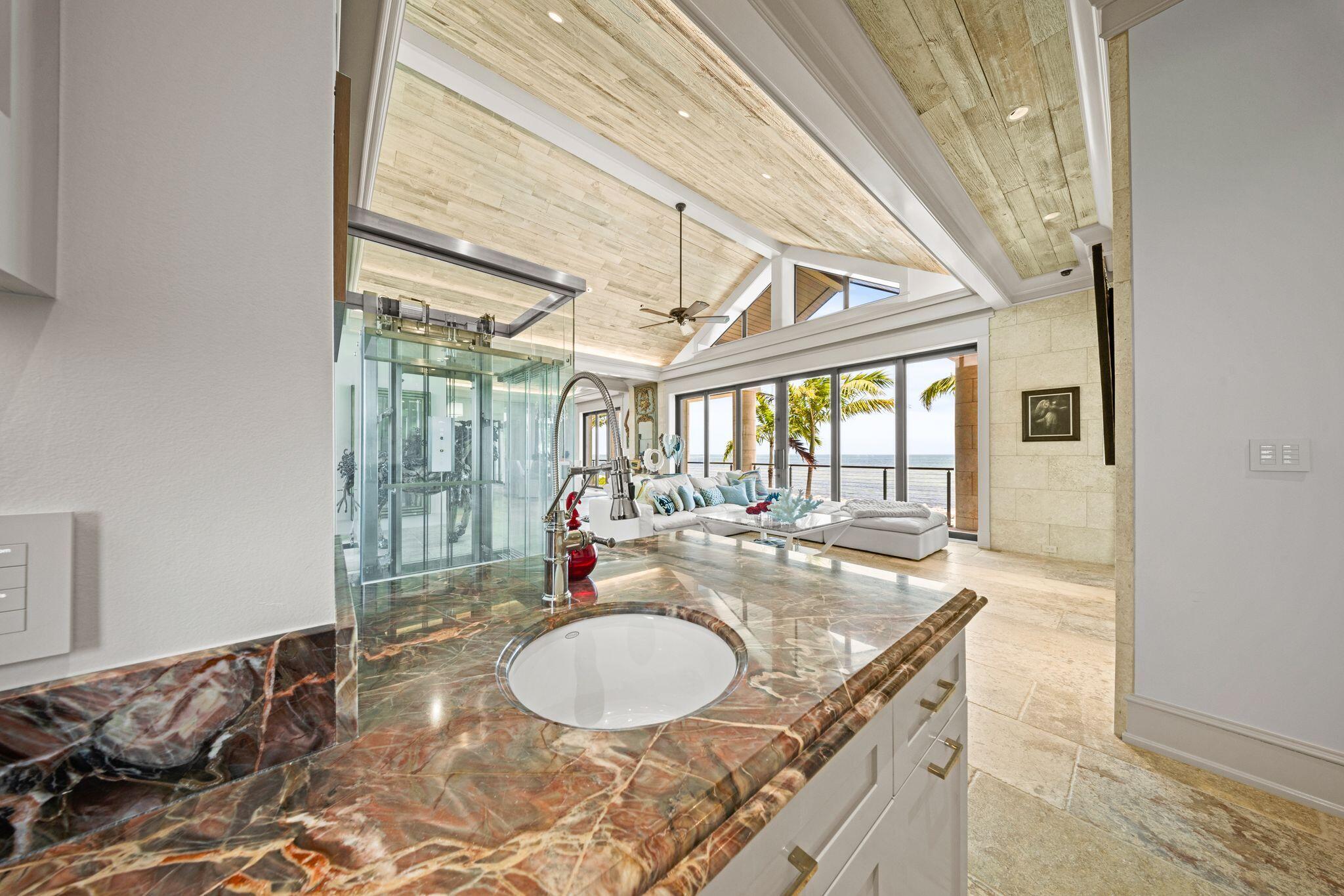 201 W Seaview Drive Property Photo 39