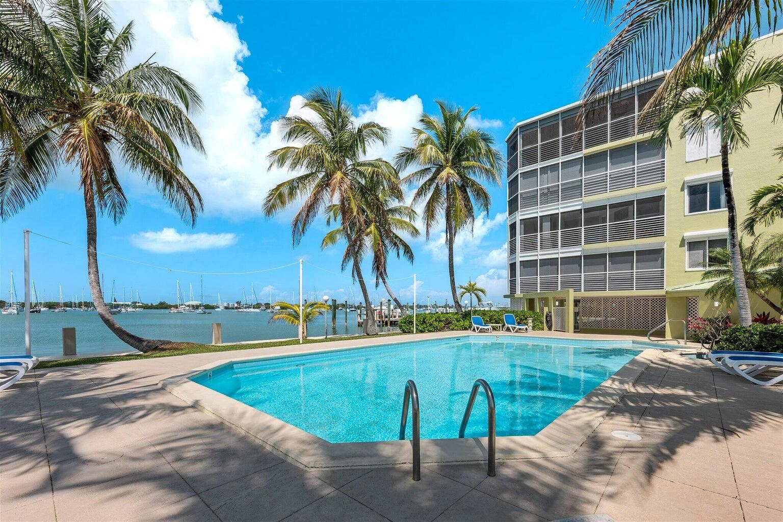 1515 Sombrero Boulevard 2b Property Photo 2
