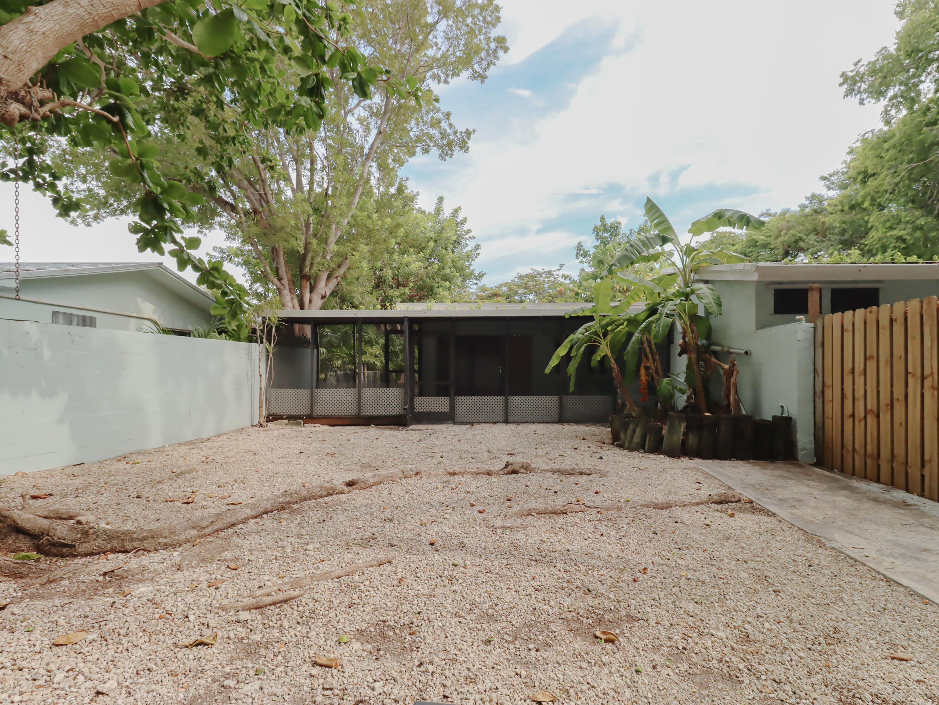 159 Casa Court Drive A/b Property Photo 16