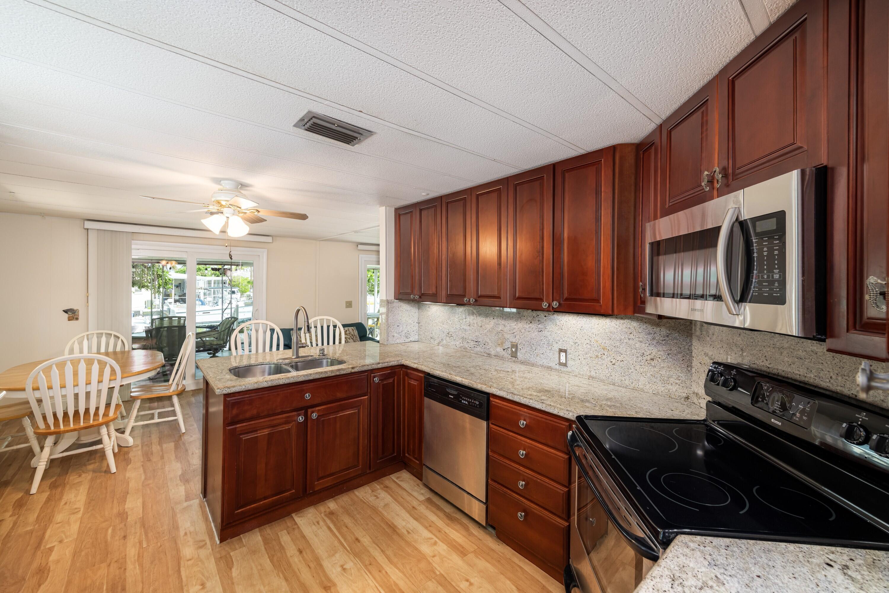 59743 Paradise Place Property Photo 17
