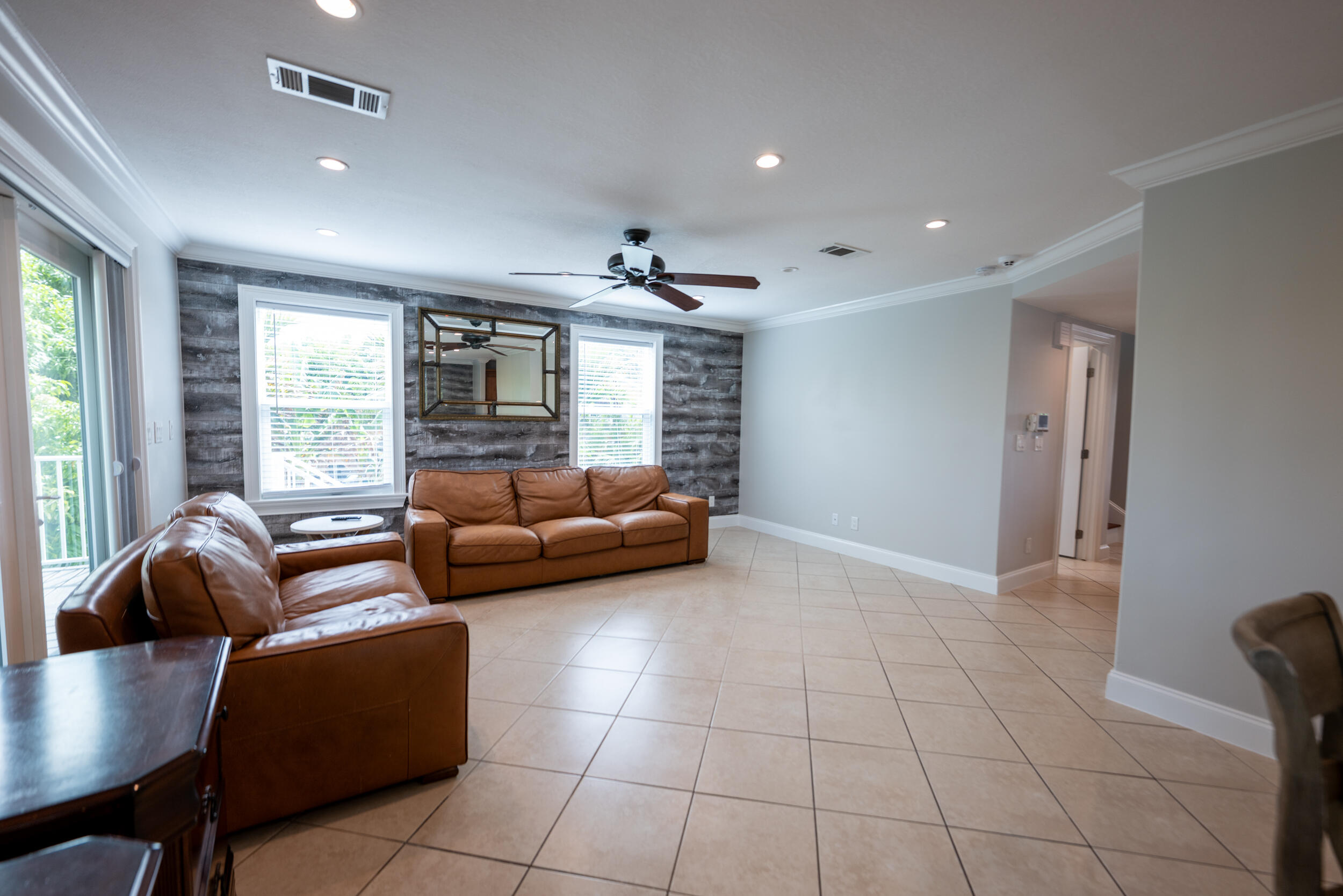 211 Shore Avenue Property Photo 10
