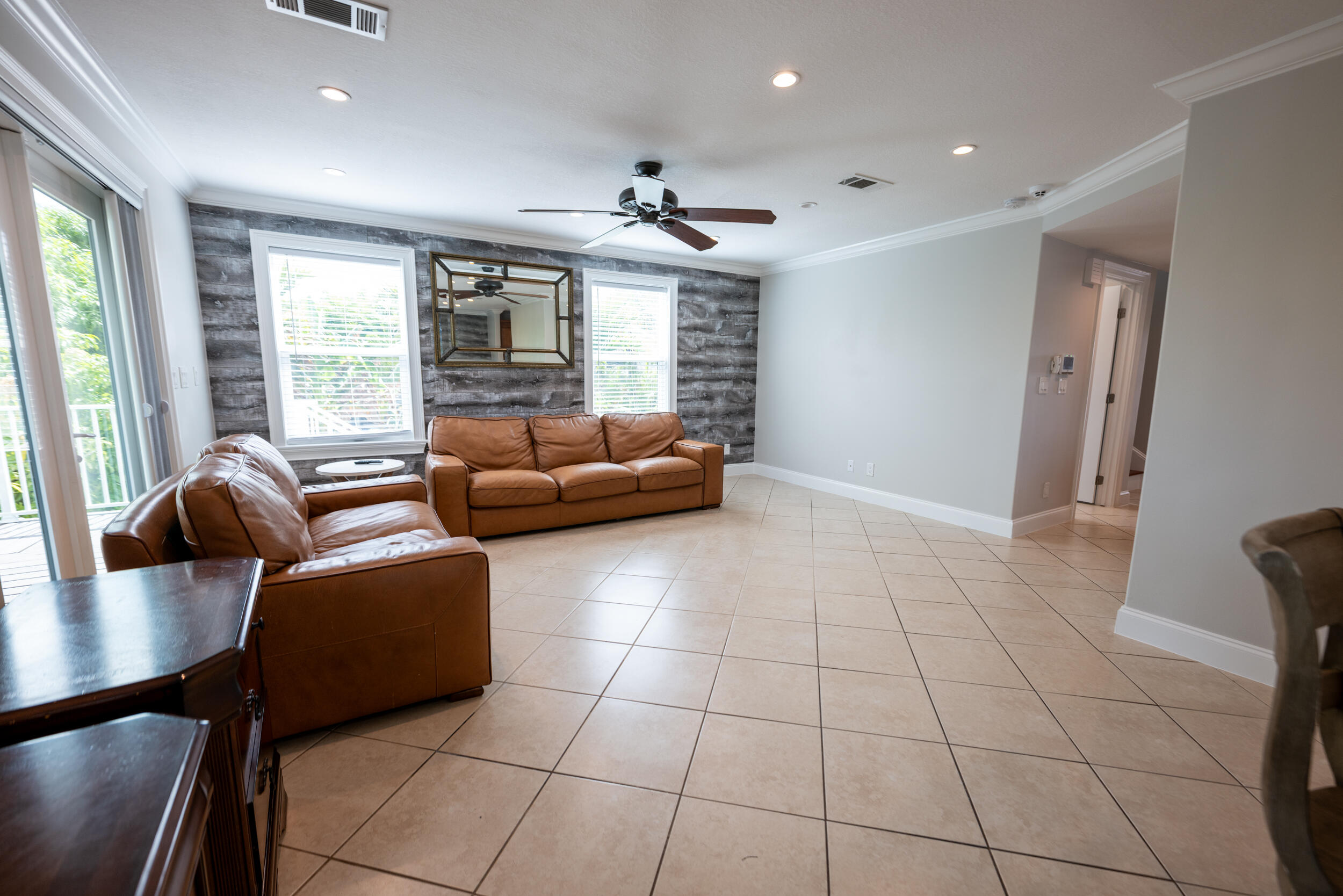 211 Shore Avenue Property Photo 11