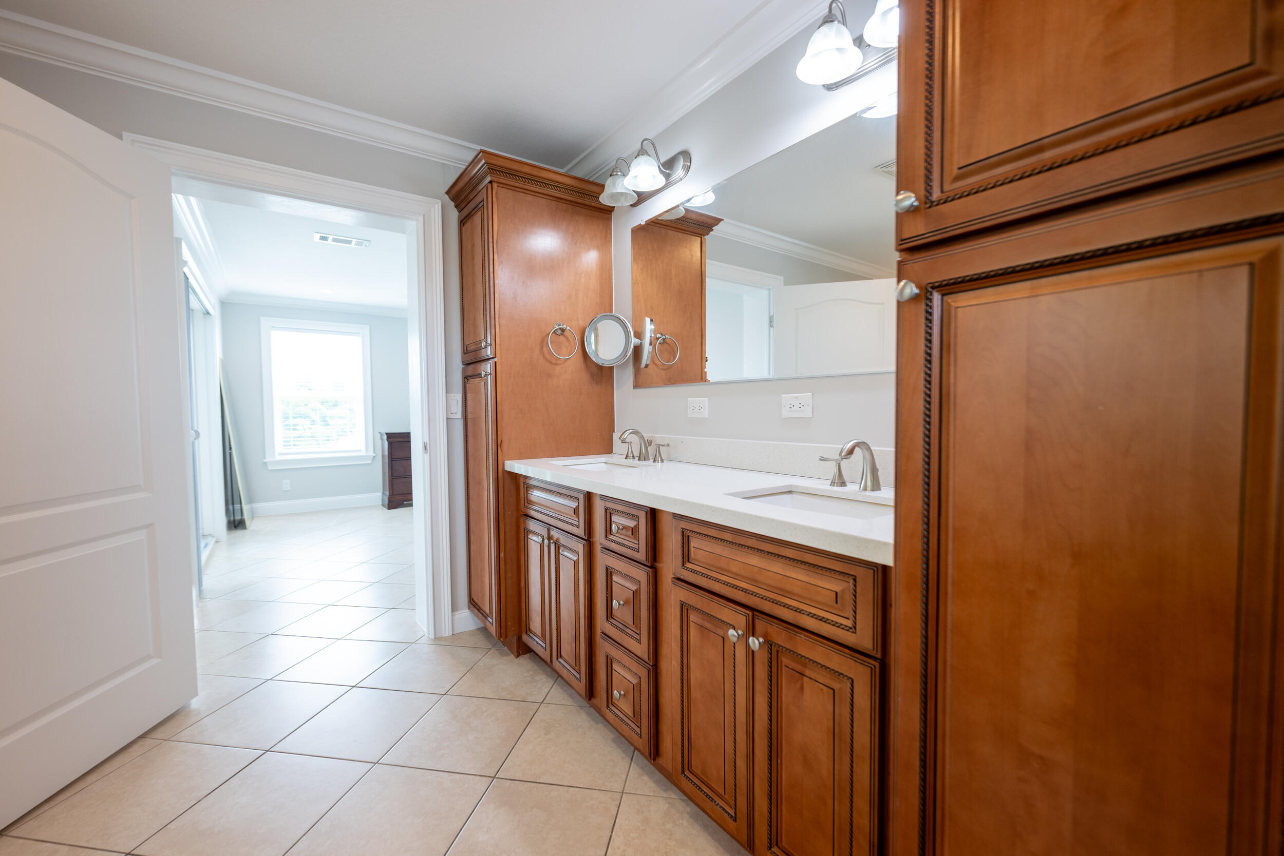 211 Shore Avenue Property Photo 14